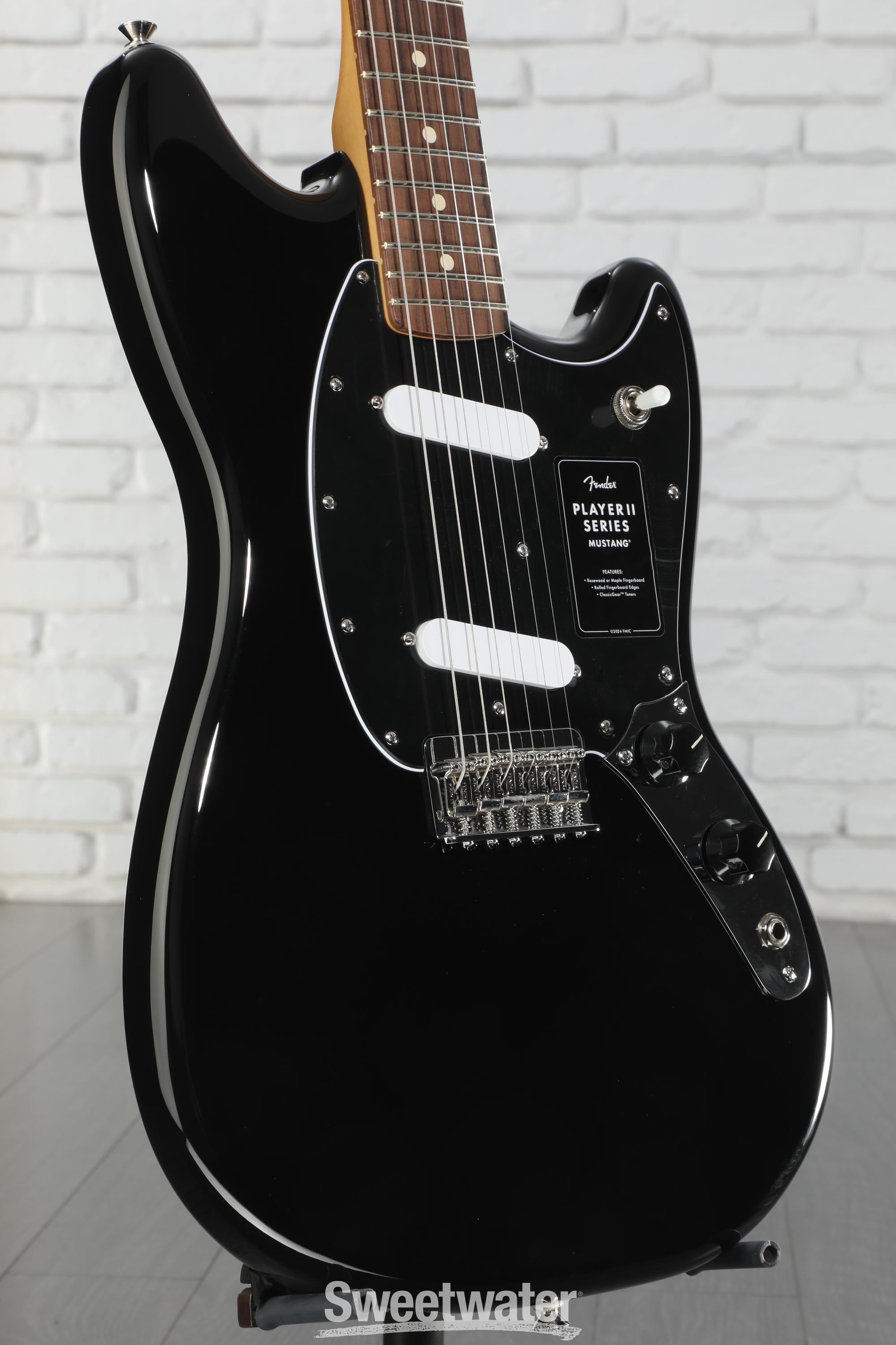 Fender Player II Mustang - Black with Rosewood Fingerboard