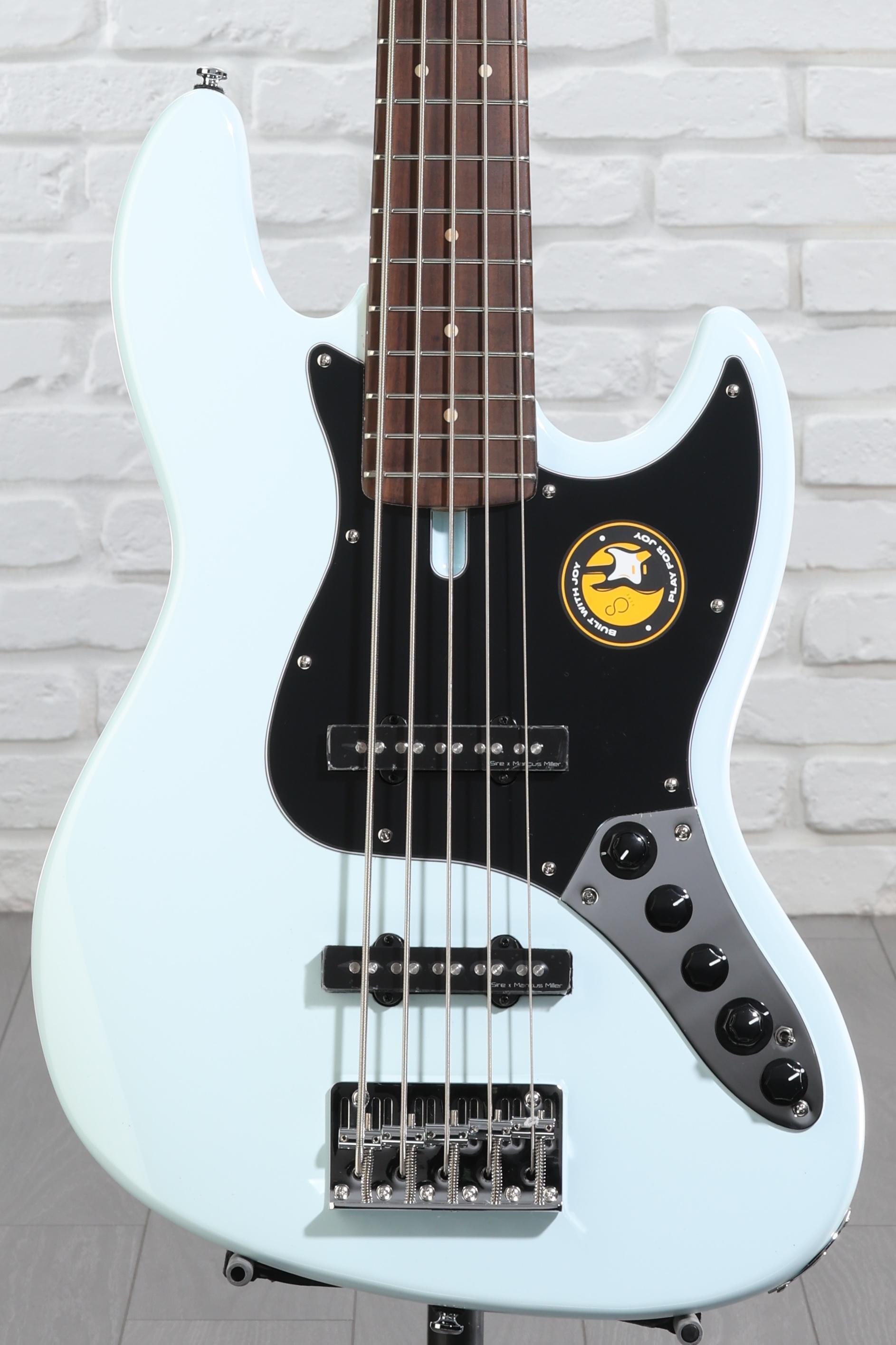 Sire V3 5弦 Sire Marcus Miller V3 5-string Bass Guitar - Sonic Blue | Sweetwater