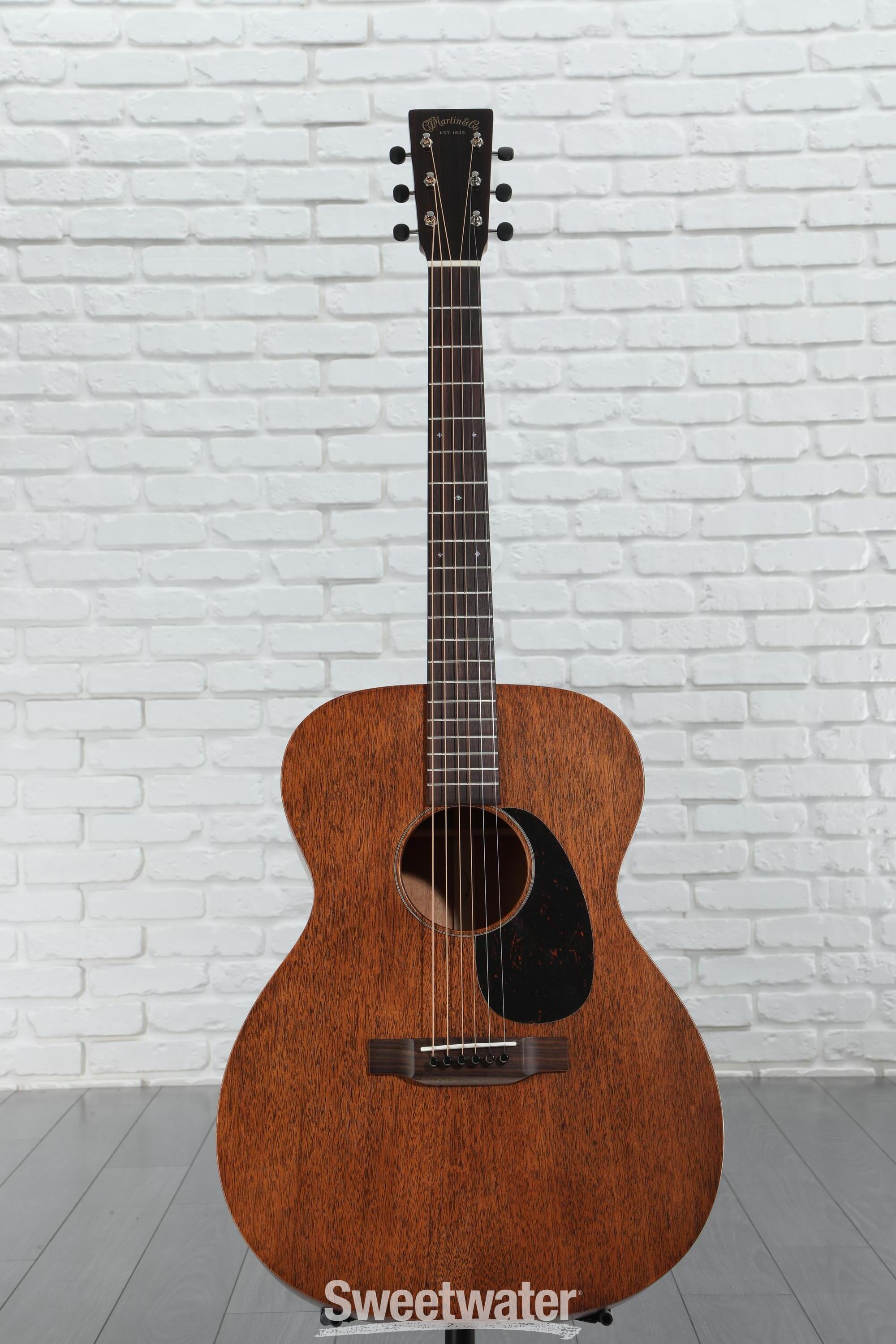 ギター MMartin 000-15M Amazon.com: Martin Guitar 000-15M with Gig Bag, Acoustic