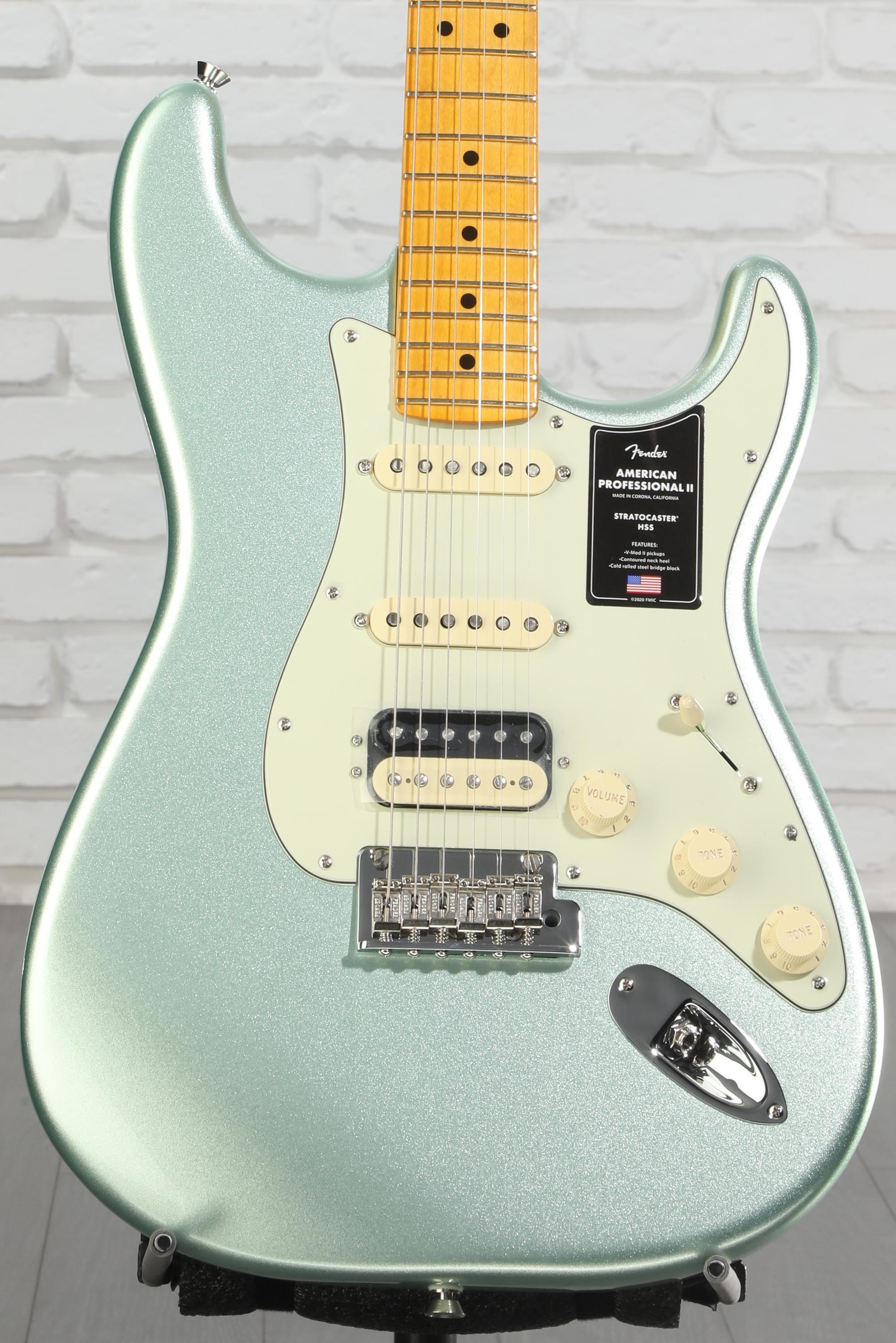 Fender American Professional II Stratocaster HSS - Mystic Surf
