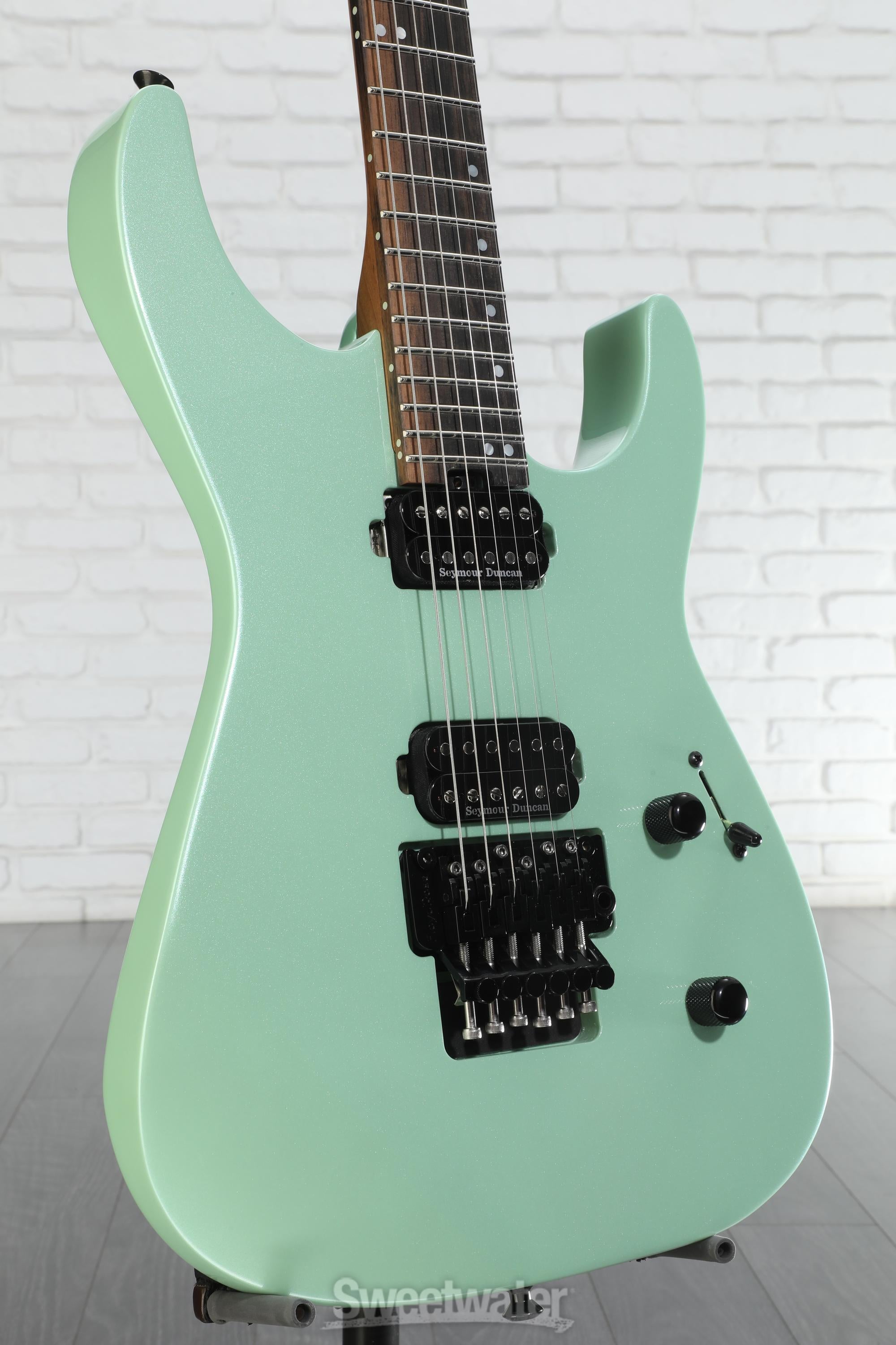 Jackson American Series Virtuoso Electric Guitar - Specific