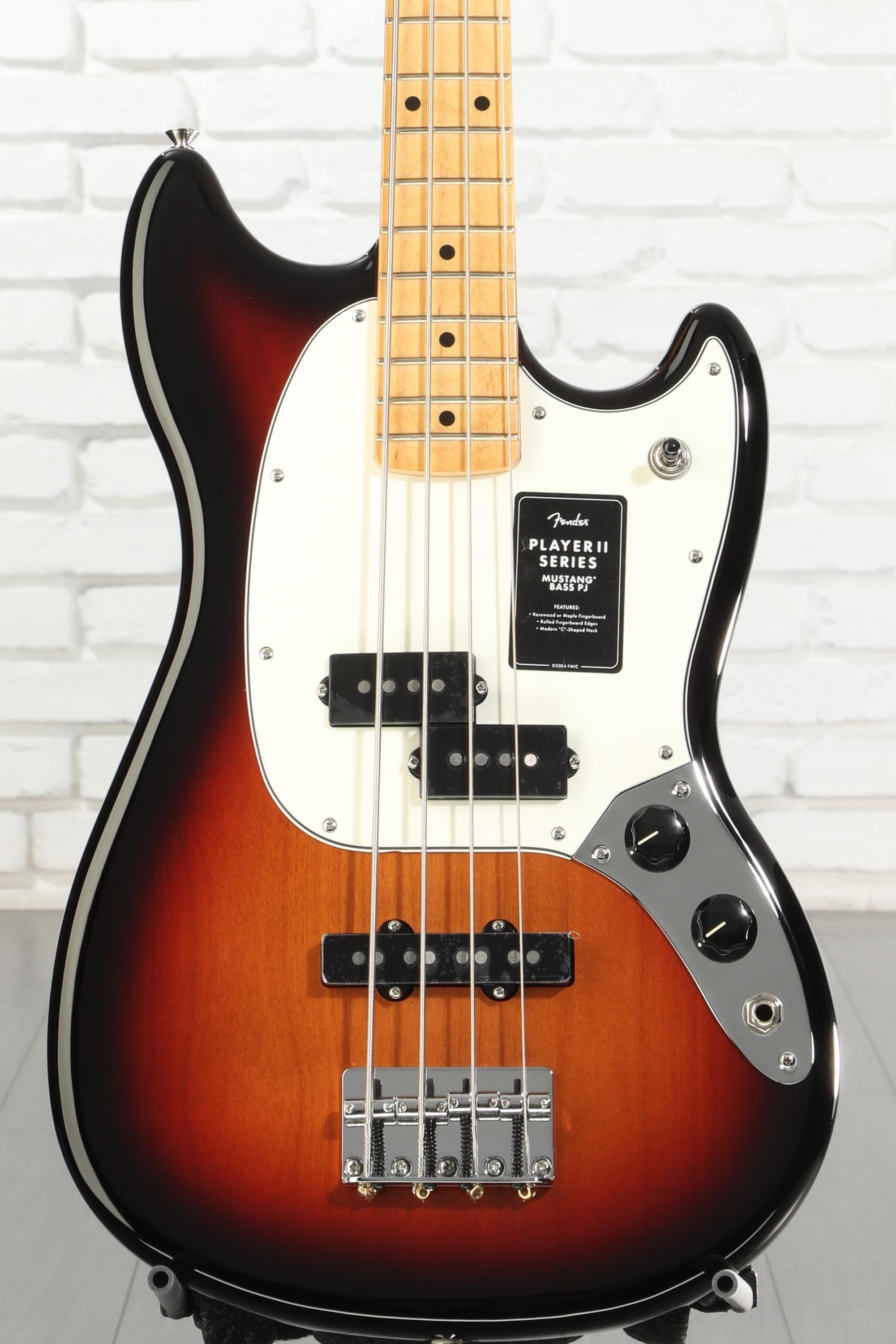 Fender Player II Mustang Bass PJ - 3-color Sunburst with Maple