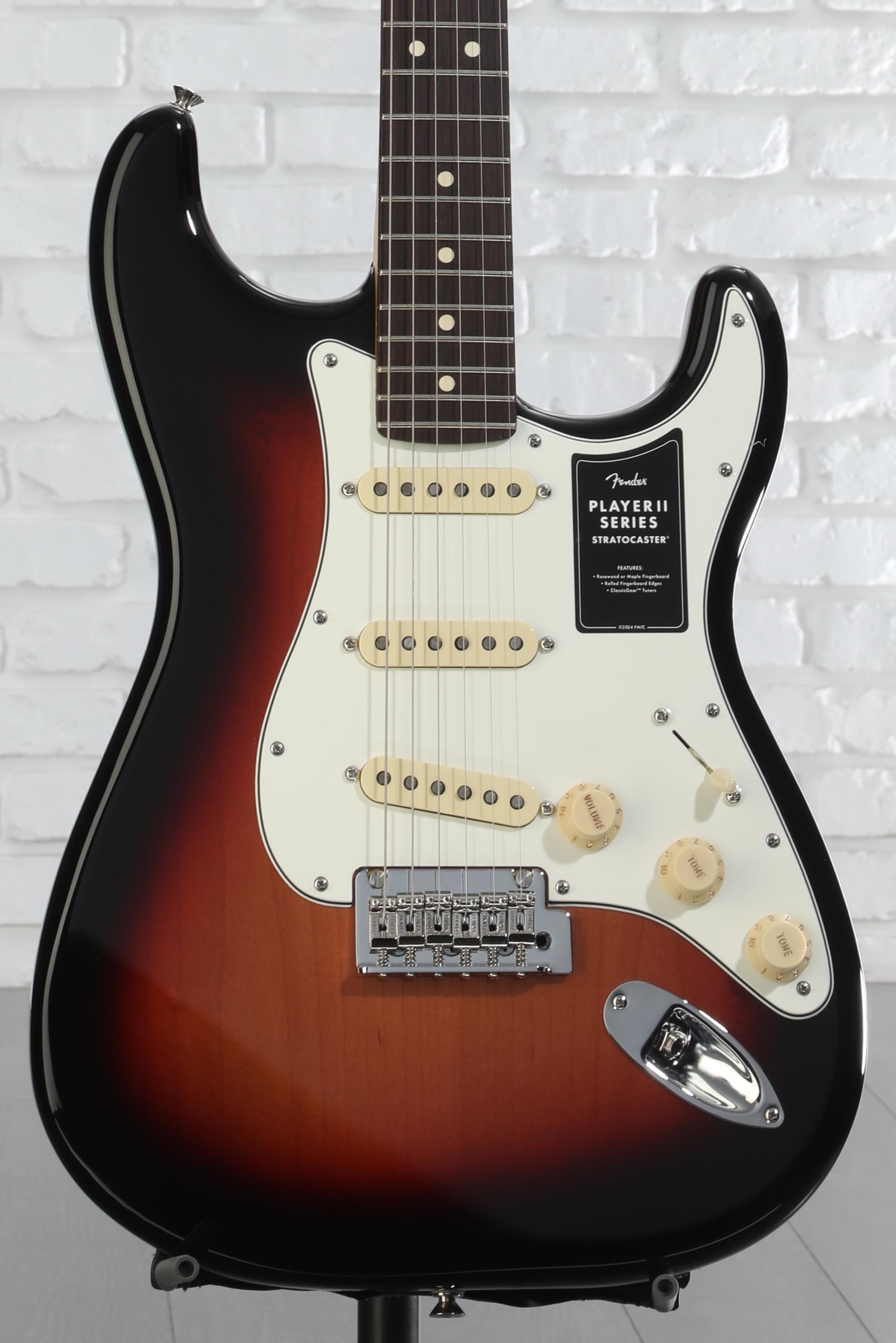 ギター Fender / Player Series Stratocaster Amazon.com: Fender Player Stratocaster Electric Guitar