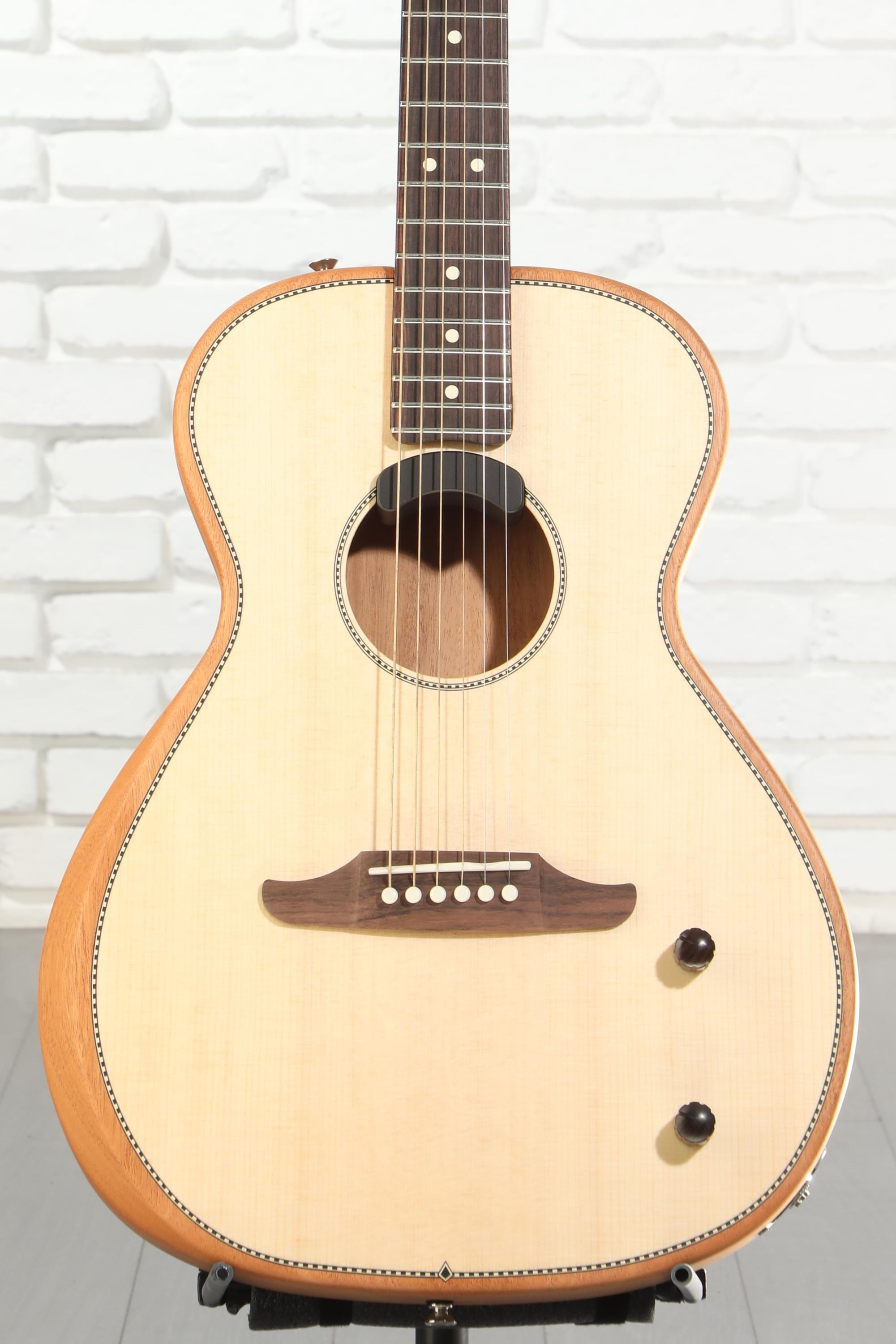 Fender Highway Series Parlor Acoustic-electric Guitar - Natural