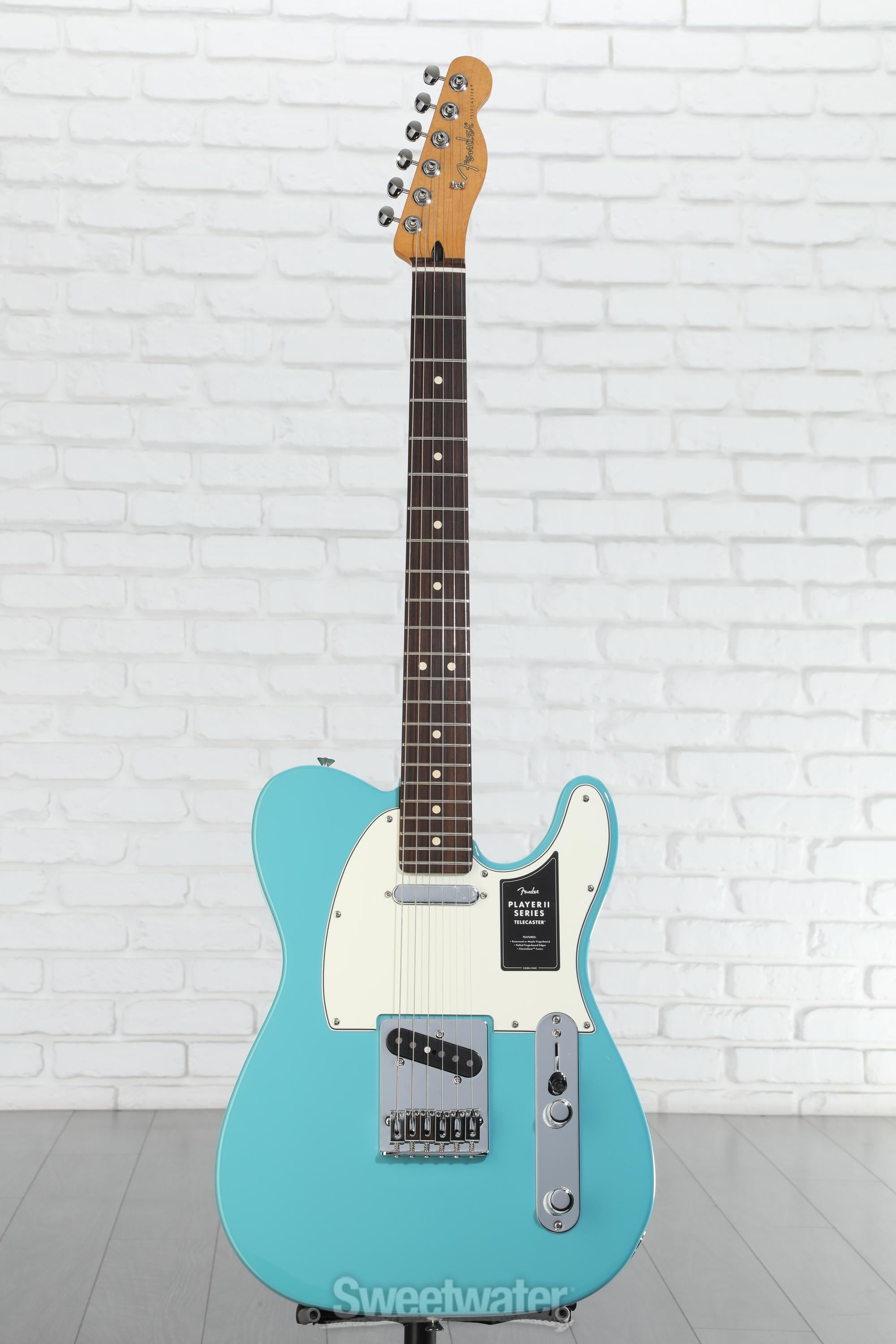 Fender Telecaster Player series ブルー Player II Modified Telecaster - Electric Blue – Dave's