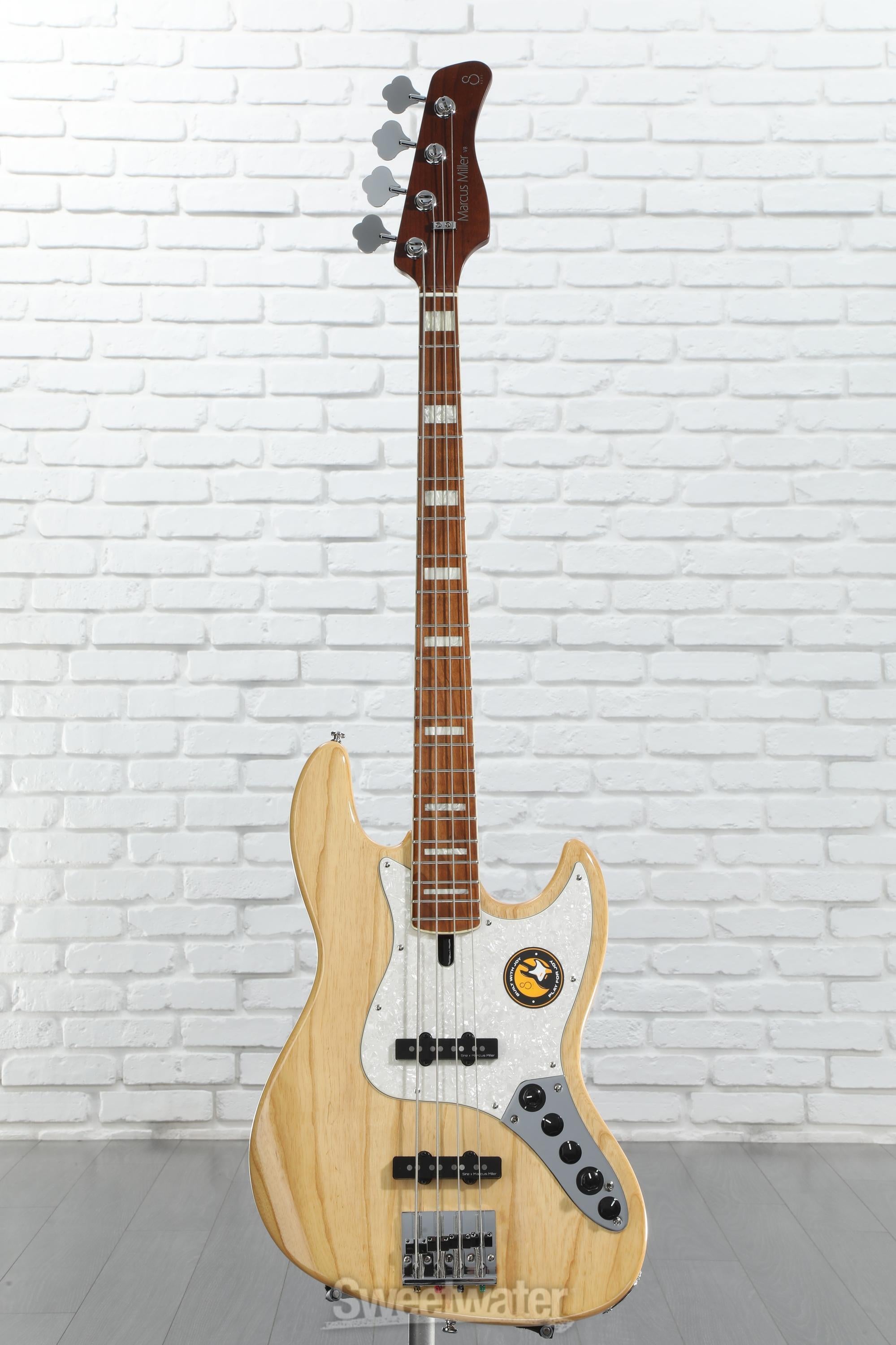 ベース sire v8 Sire Marcus Miller V8 4-String