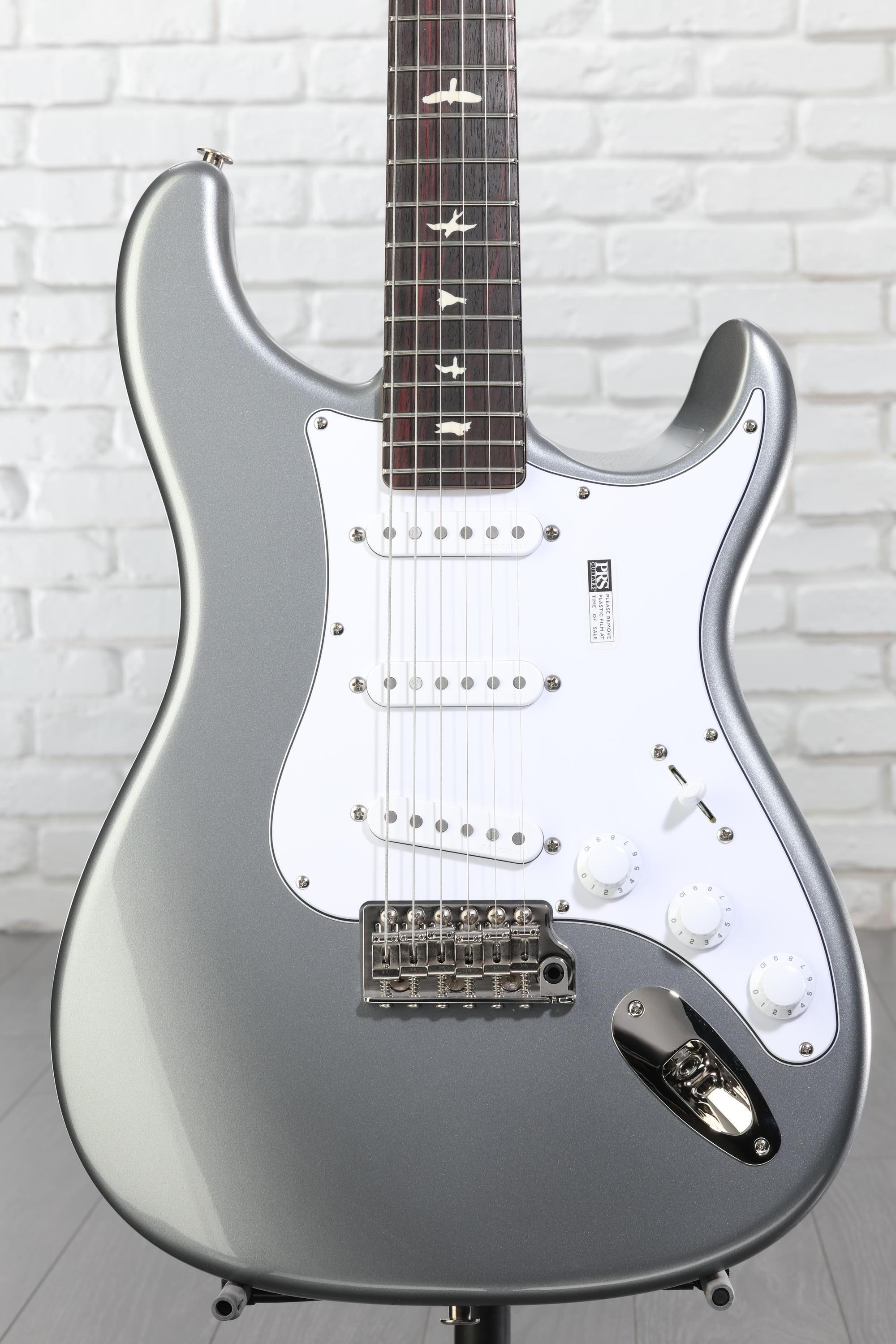 e118128e159lwctKMKGXMs6Xg1Tmpl