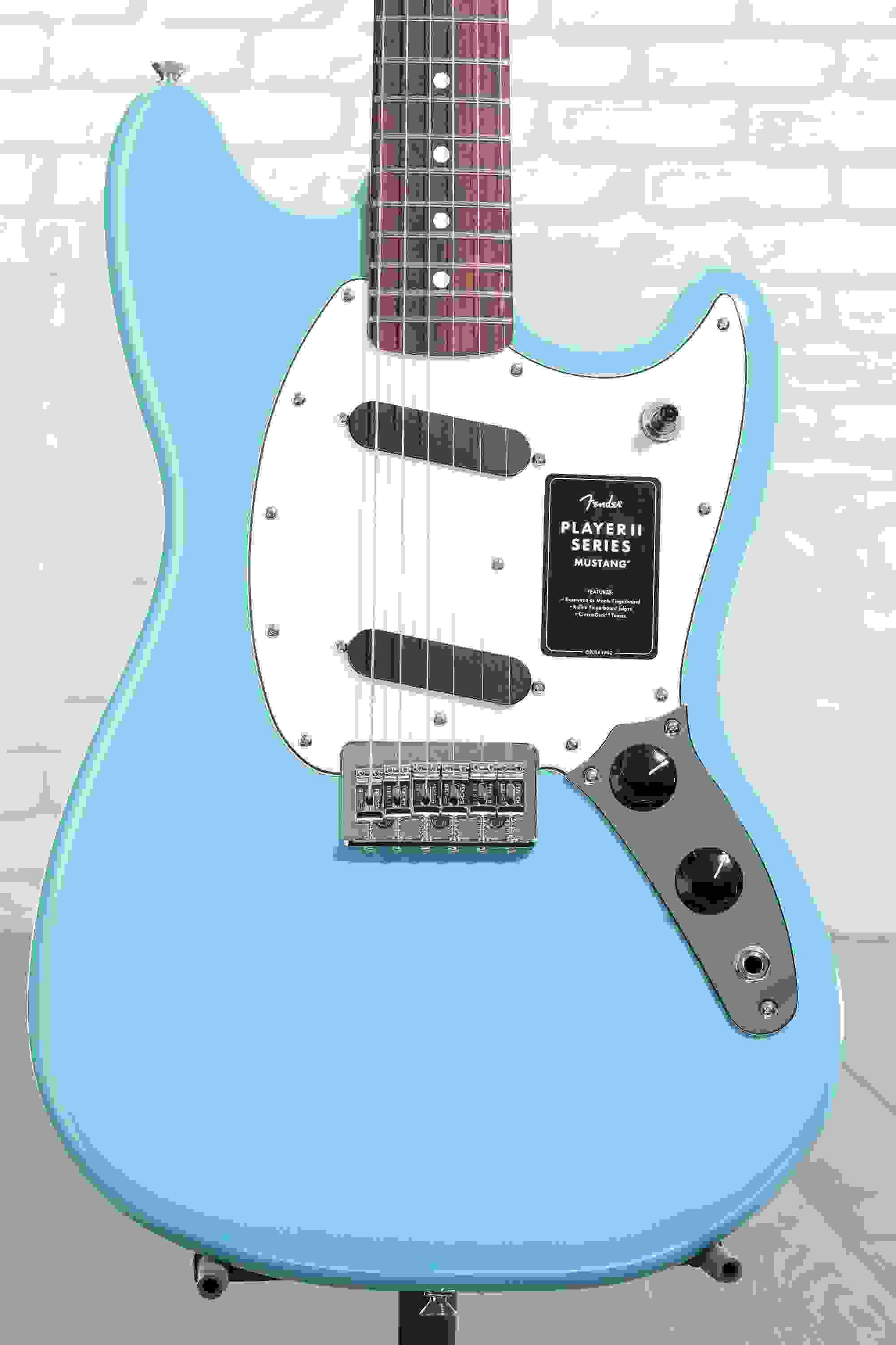 Fender Player II Mustang - Aquatone Blue with Rosewood Fingerboard