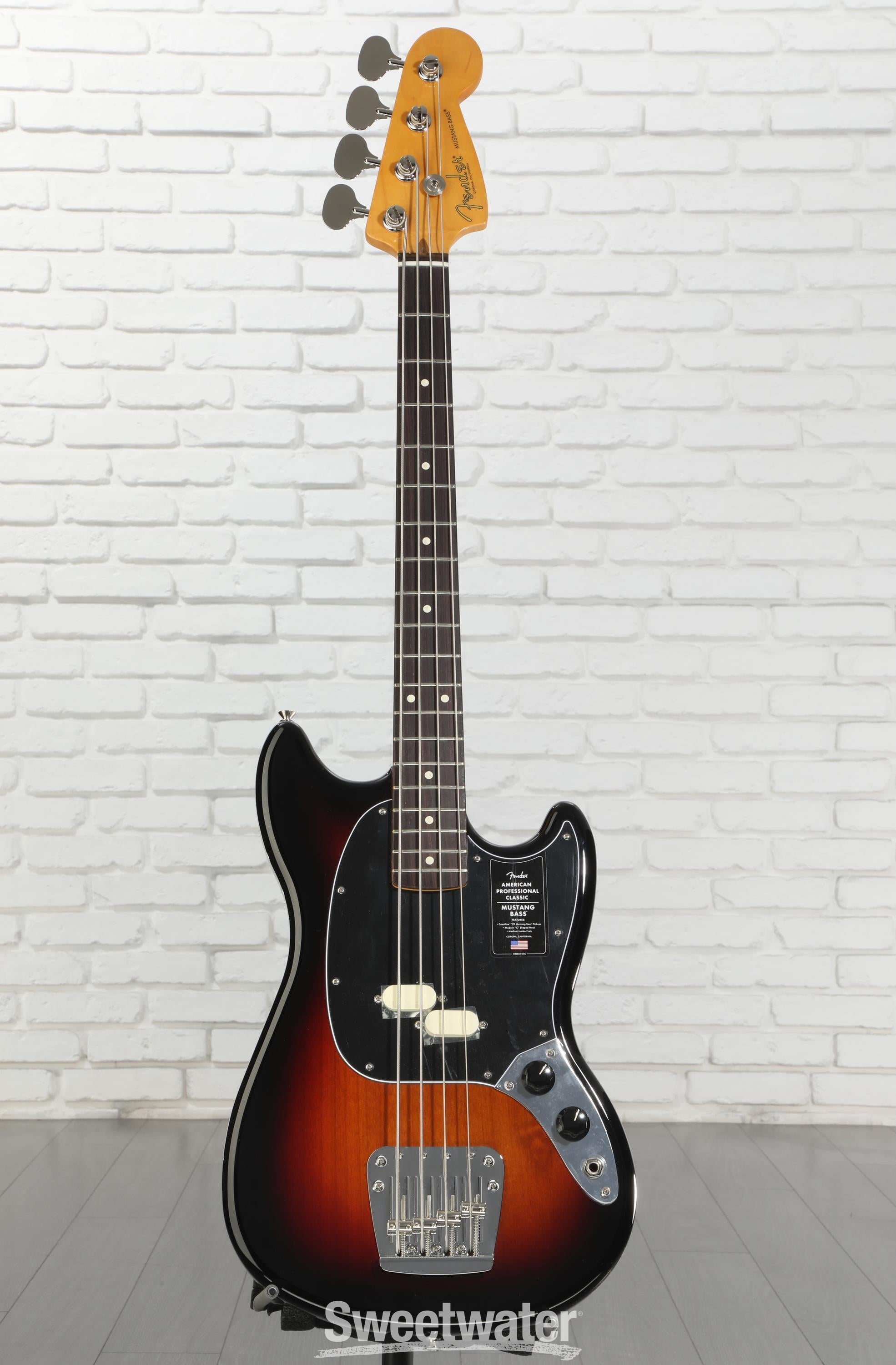 Fender American Professional Classic Mustang Bass - 3-color