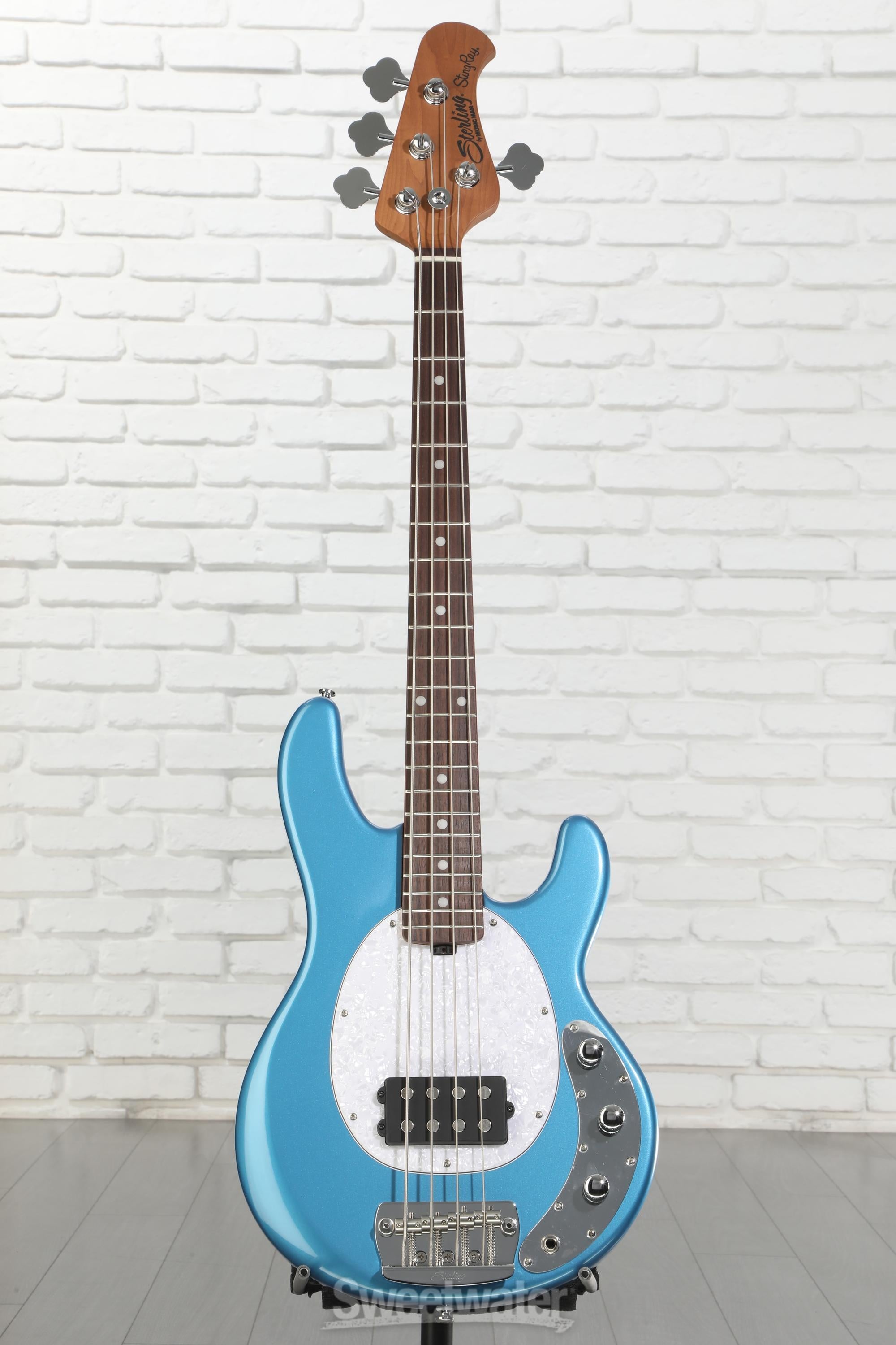 Sterling By Music Man StingRay RAYSS4 Short-scale Bass Guitar