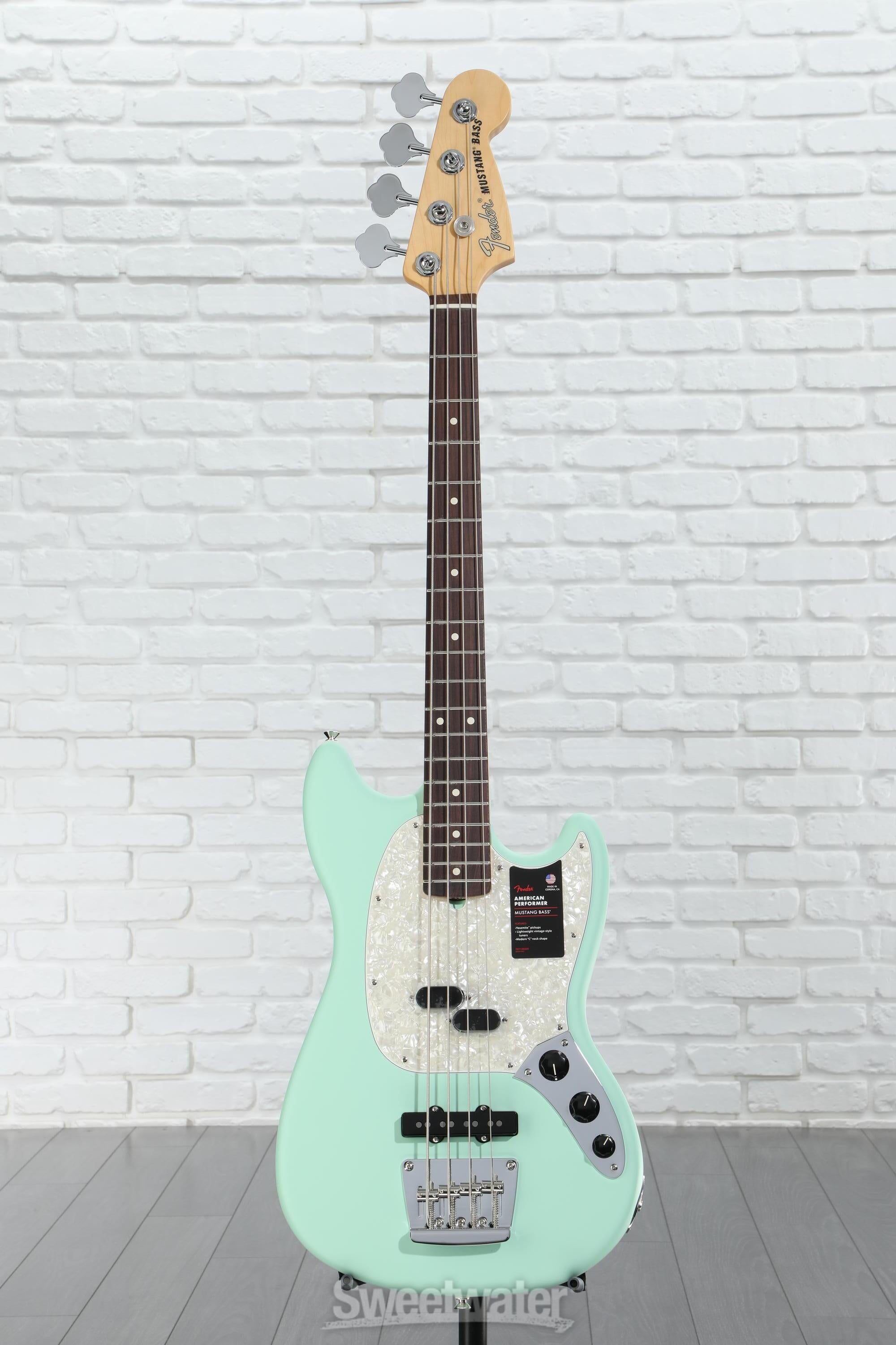 ベース Fender American Performer Mustang Bass Fender American Performer Mustang Bass Rosewood Fingerboard
