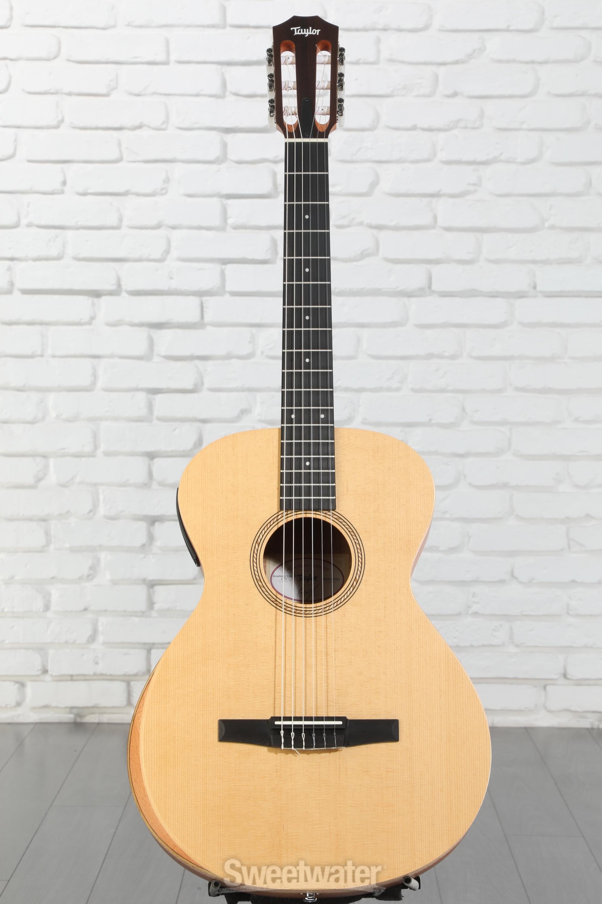 Taylor Academy 12e-N Nylon-string Acoustic-electric Guitar