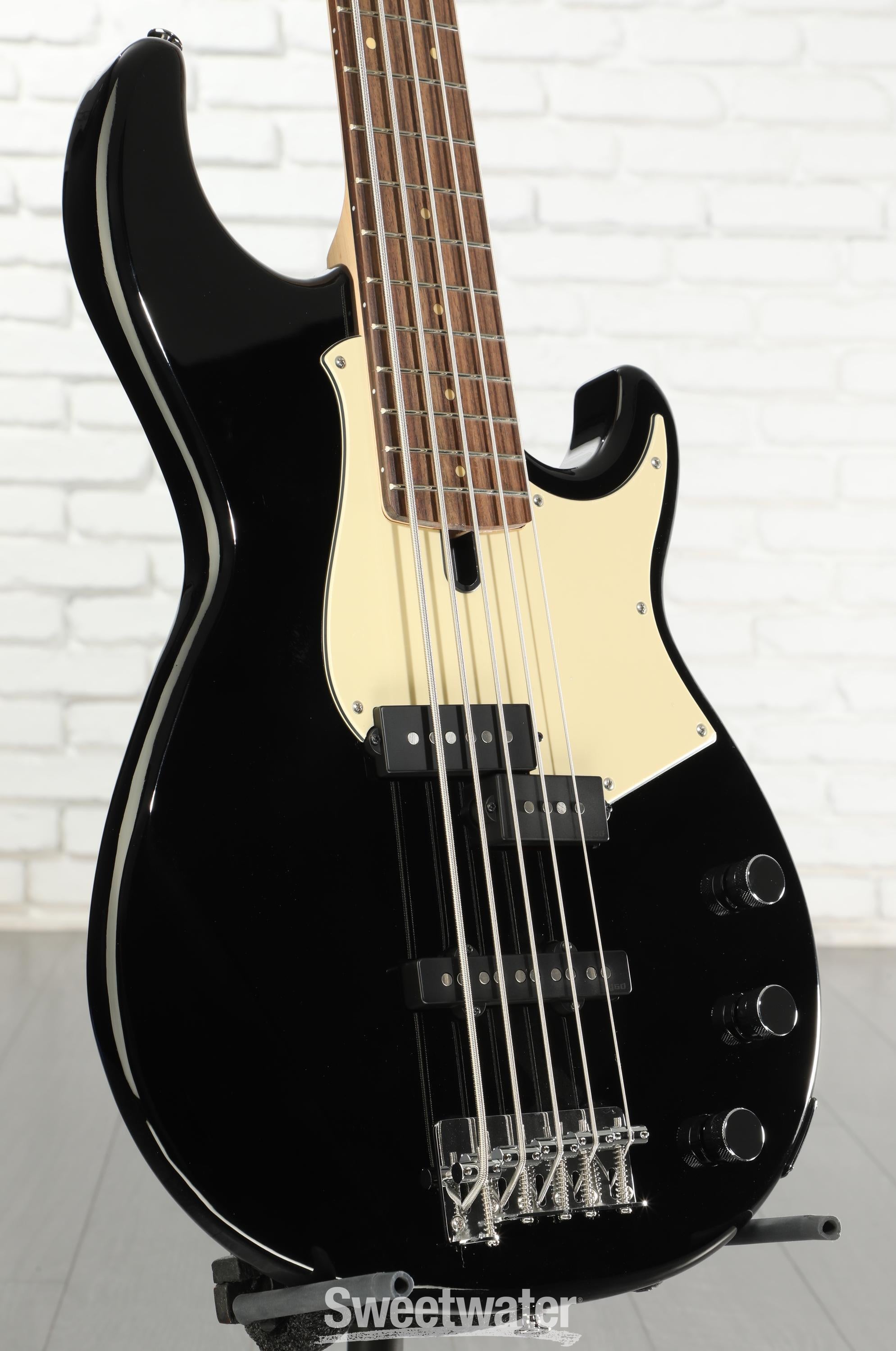 Yamaha BB435 5-string Bass Guitar - Black | Sweetwater