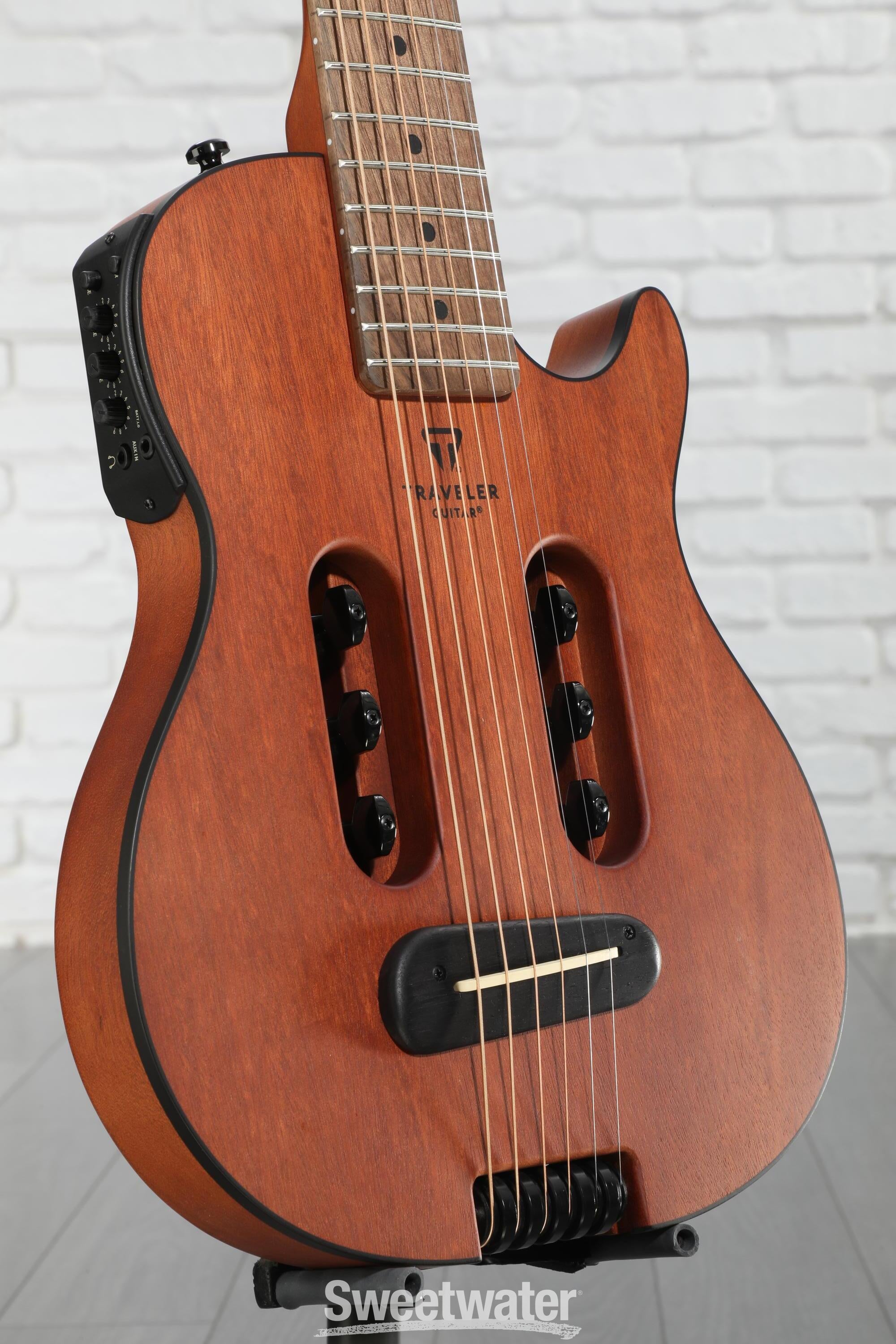 Traveler Guitar Escape Mark III Acoustic-electric Guitar