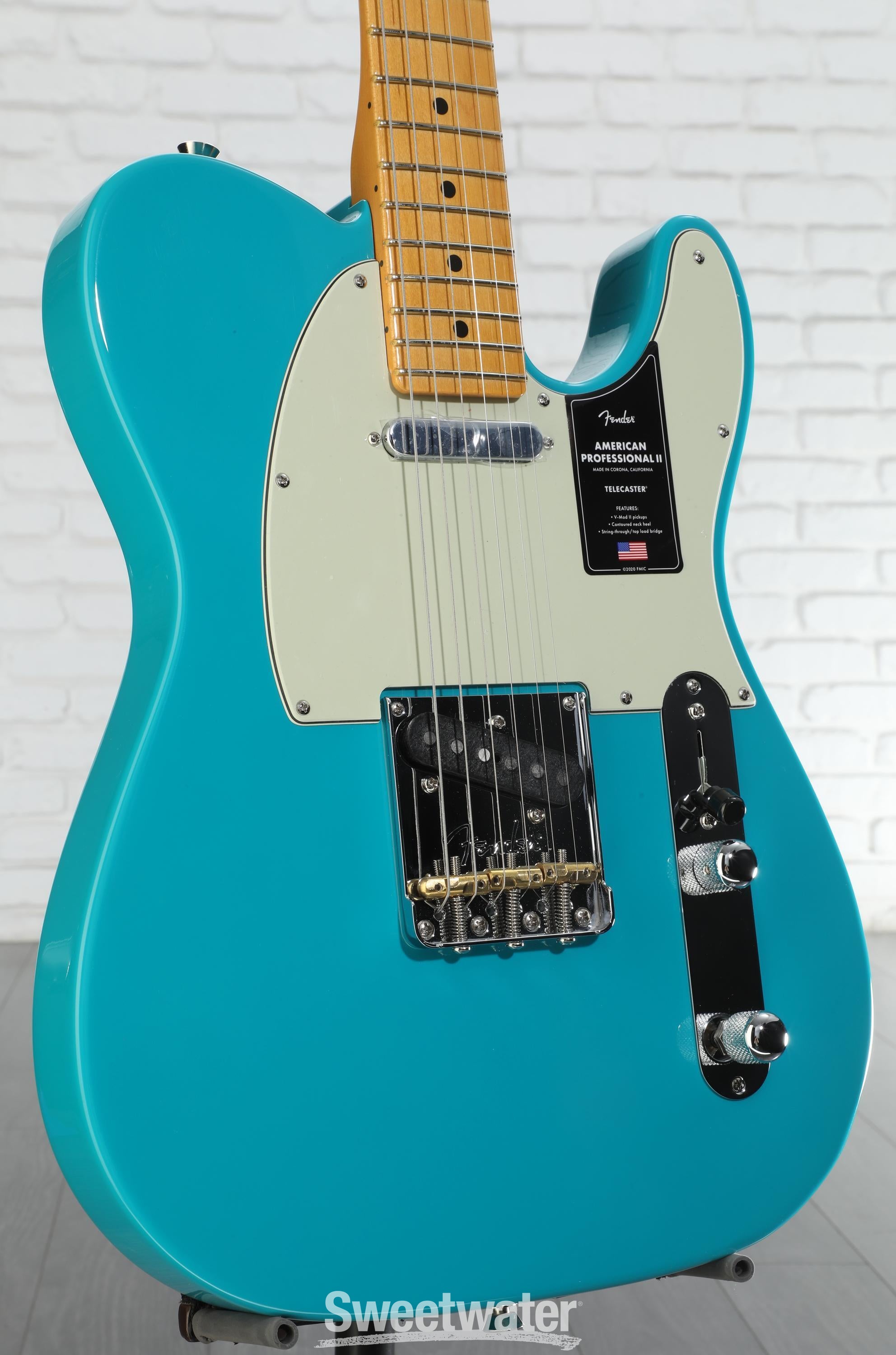 Fender American Professional II Telecaster - Miami Blue with Maple
