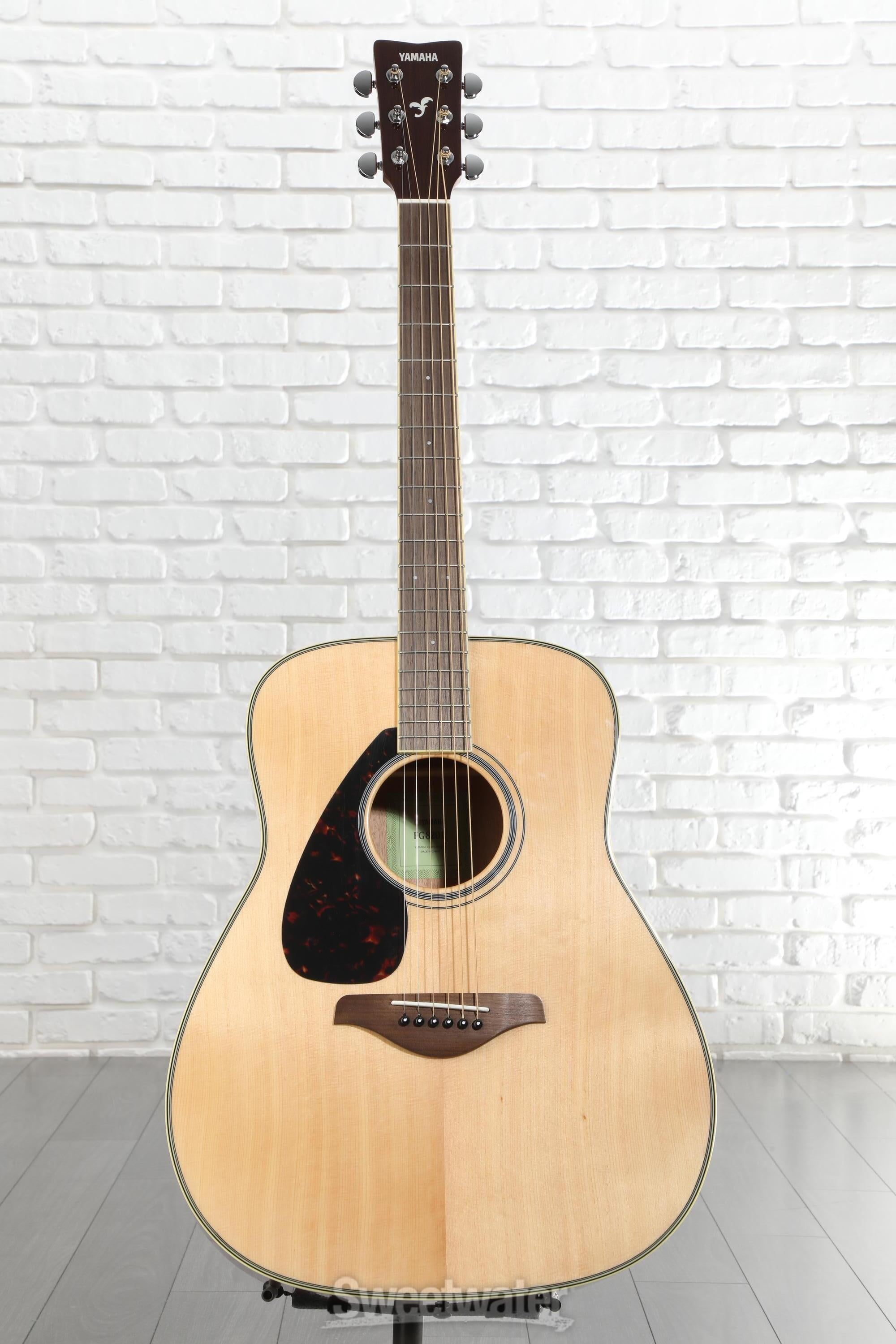 Yamaha FG820L Left-handed Dreadnought Acoustic Guitar - Natural