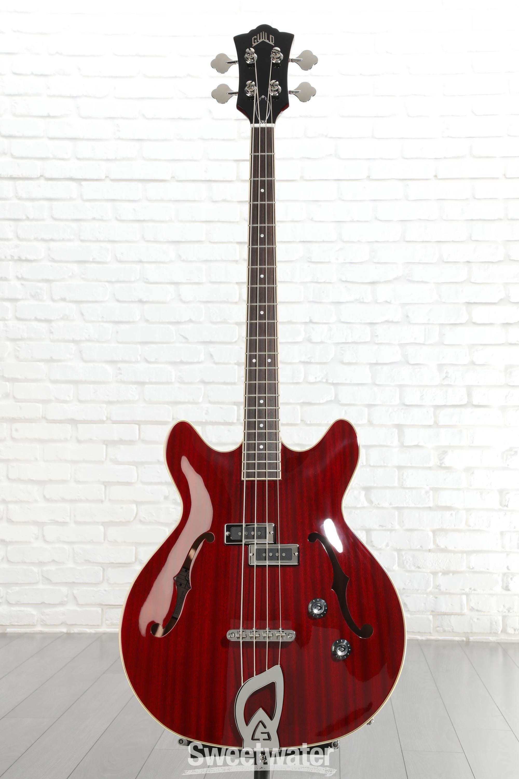 Guild Starfire I Bass Guitar - Cherry Reviews | Sweetwater