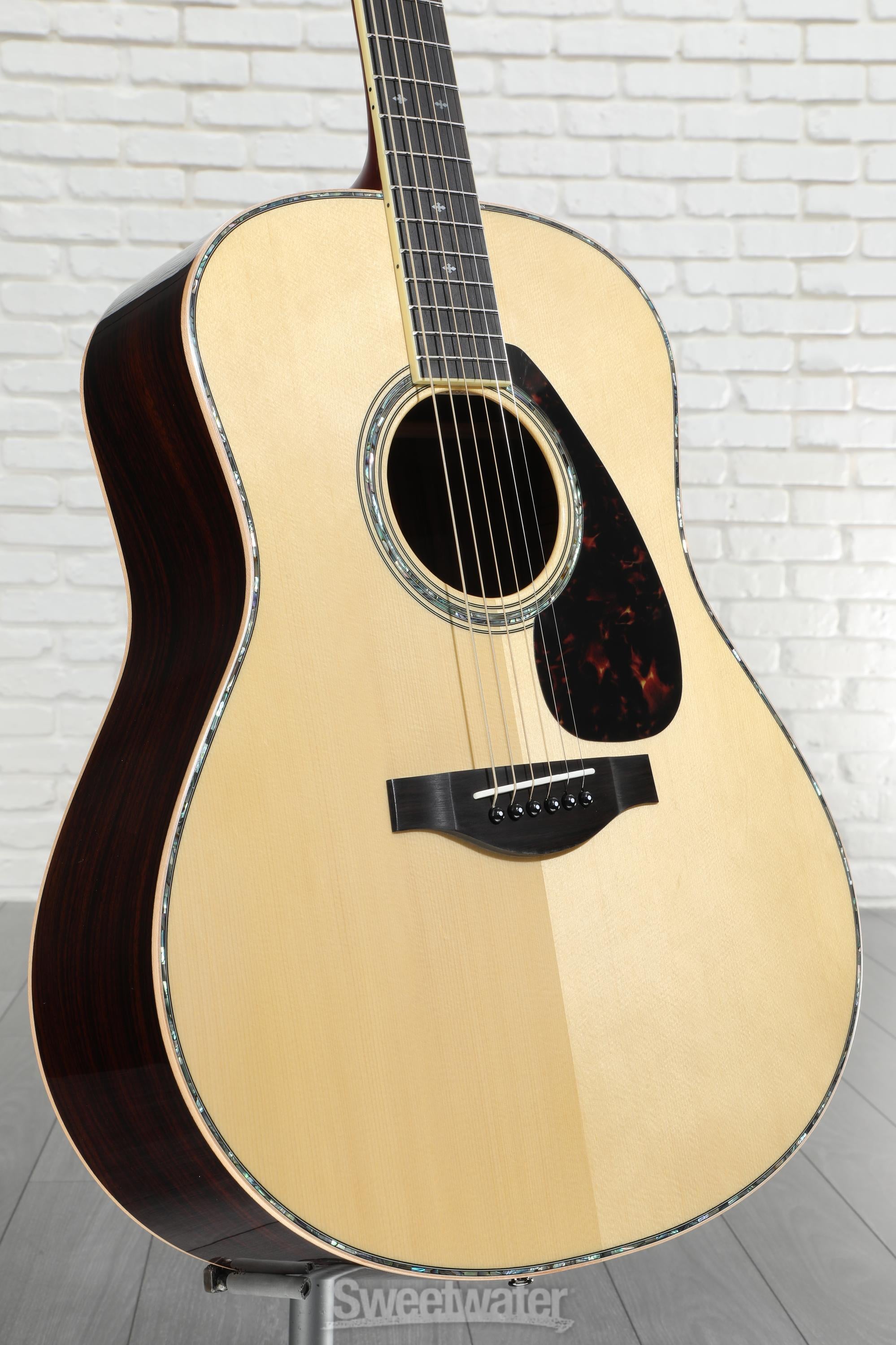 Yamaha LL16D ARE Original Jumbo Acoustic-electric Guitar - Natural