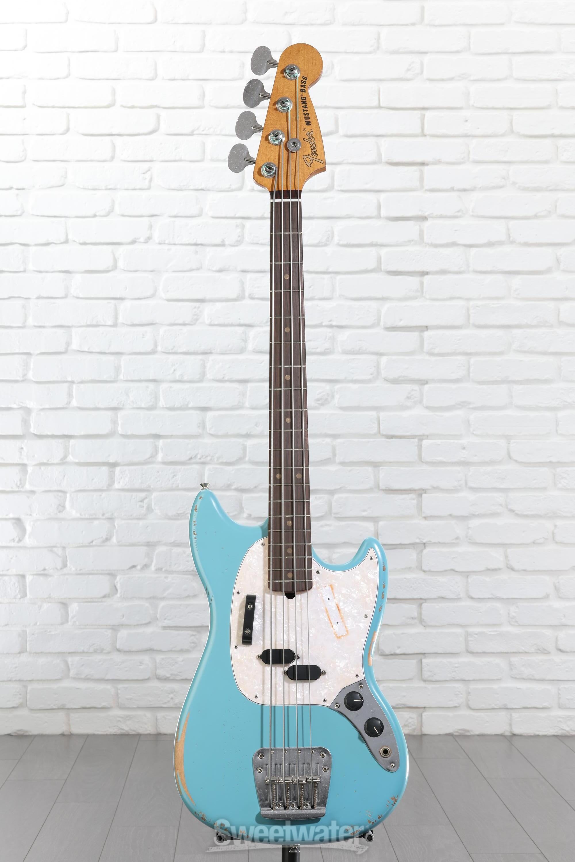 Fender JMJ Road Worn Mustang Bass Guitar - Faded Daphne Blue