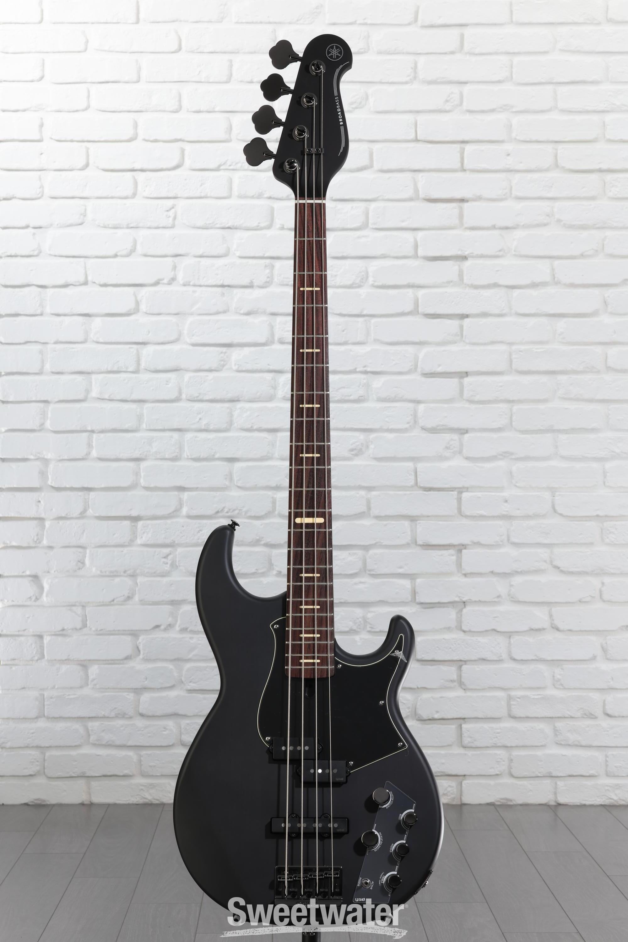 Yamaha BB734A 4-string Bass Guitar - Translucent Matte Black