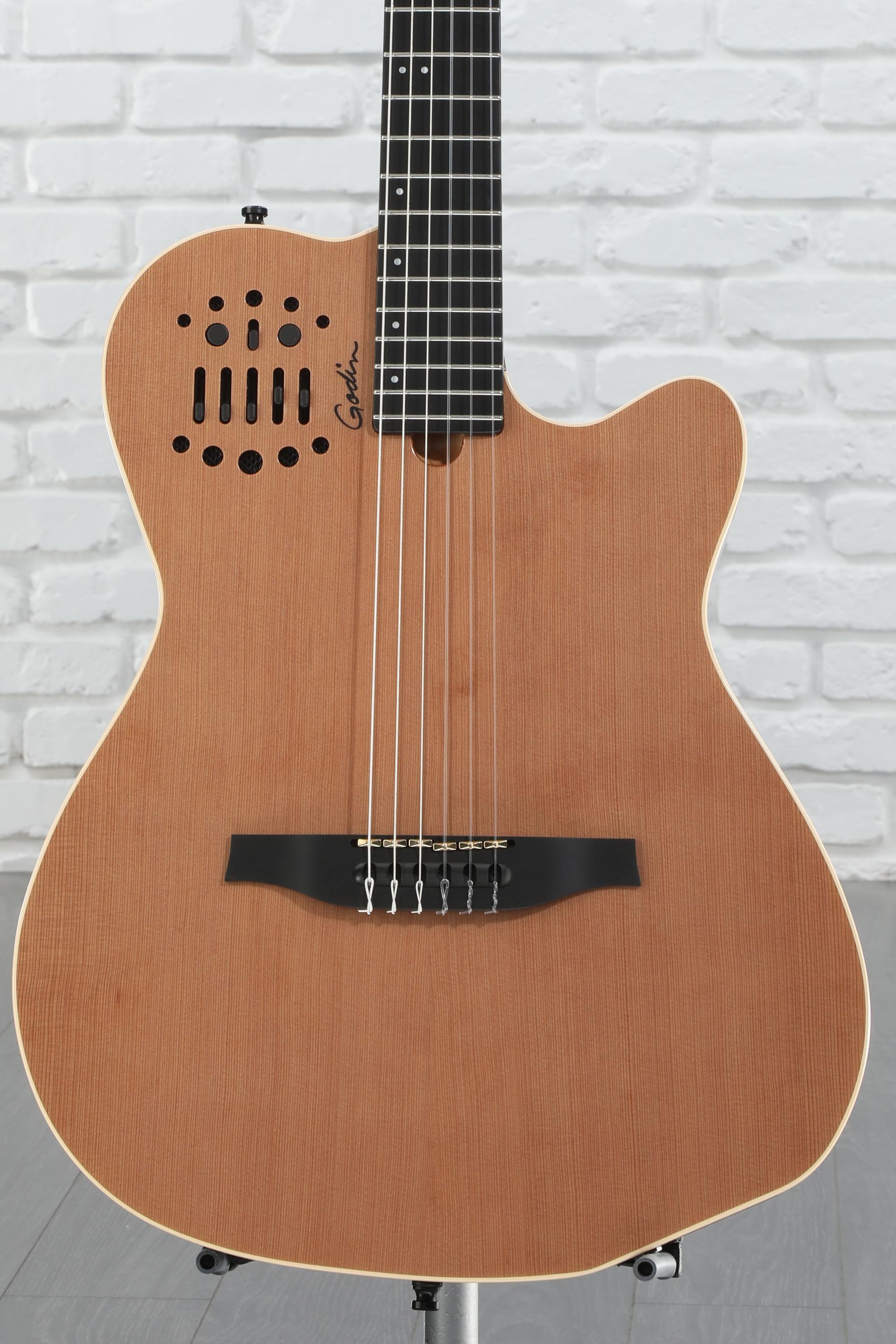 Godin ACS-SA Slim, Nylon String Acoustic-Electric Guitar - Natural  