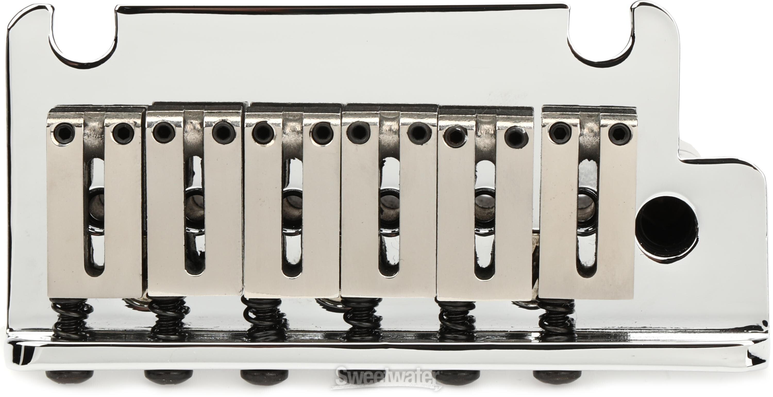 Fender American Deluxe Stratocaster Bridge Assembly Reviews | Sweetwater