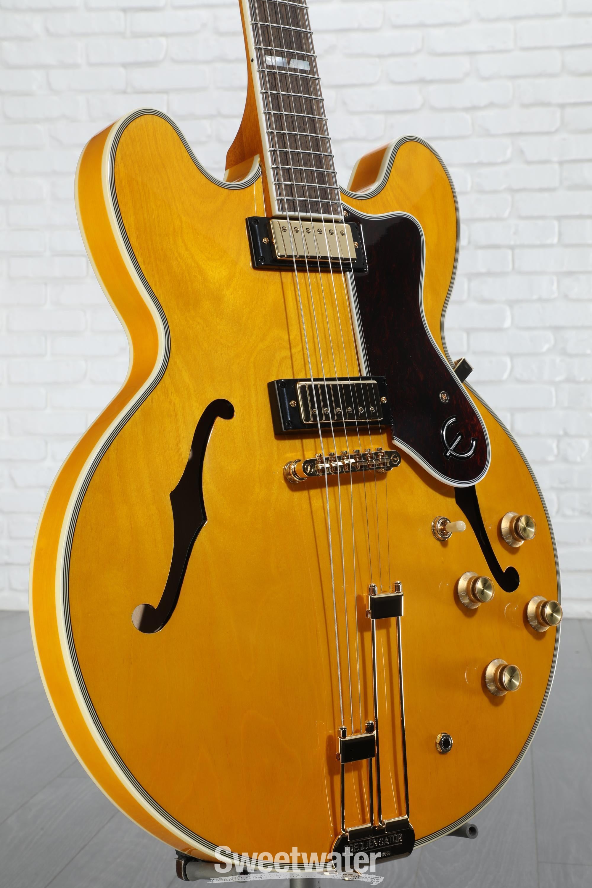 Epiphone Sheraton Frequensator Semi-hollowbody Electric