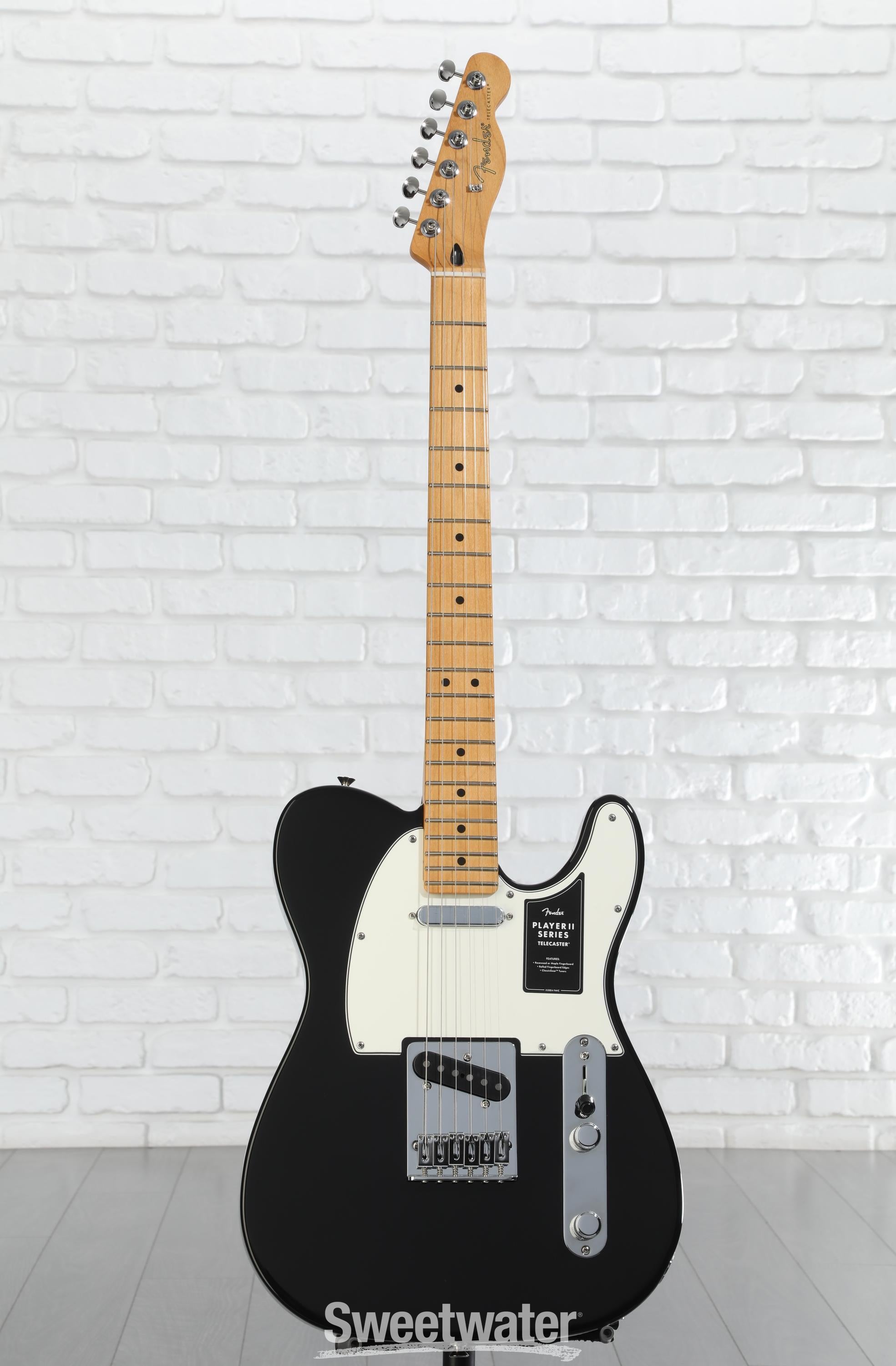 ギター Fender Player II Telecaster Black Maple Fender Player II Telecaster Electric Guitar - Black with