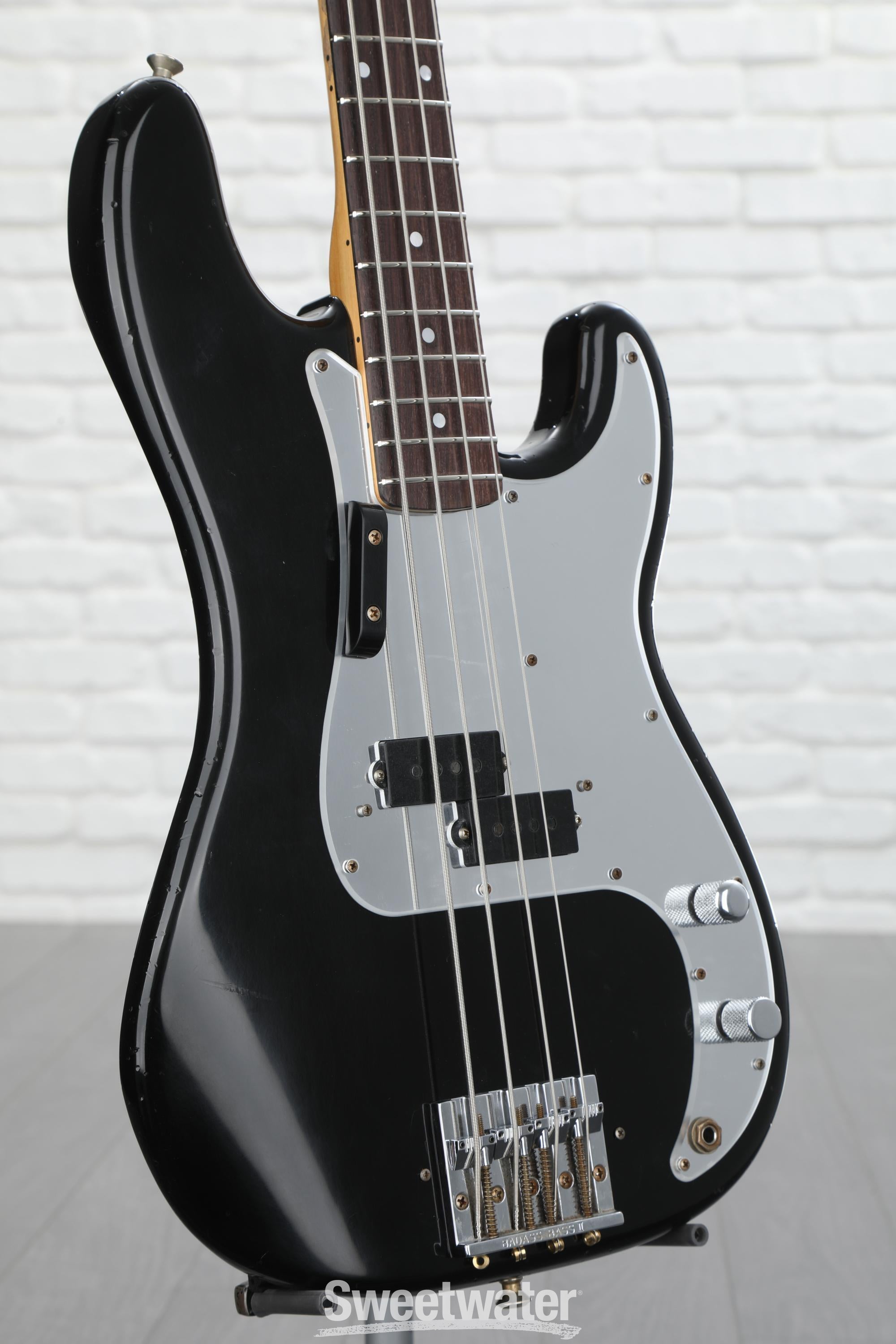 Phil lynott deals fender precision bass