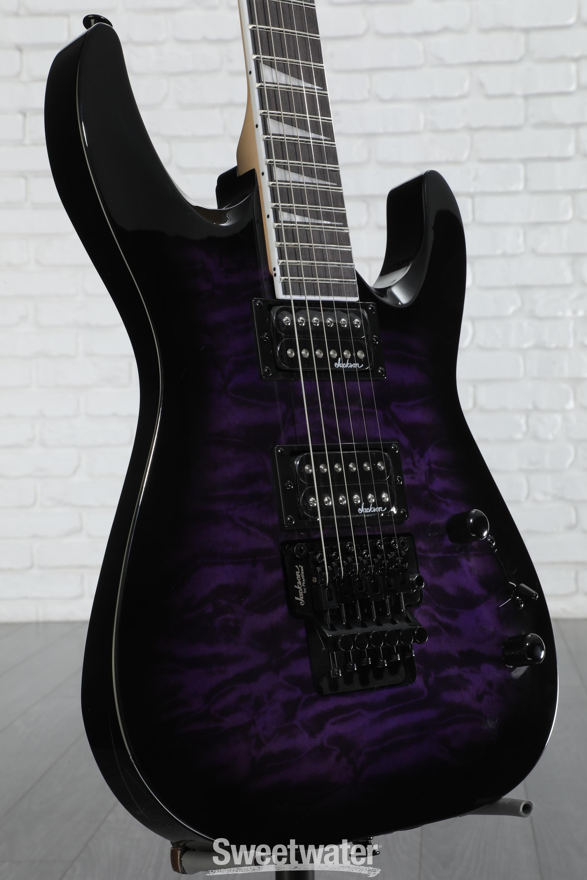 Jackson Dinky Arch Top JS32Q DKA - Transparent Purple Burst