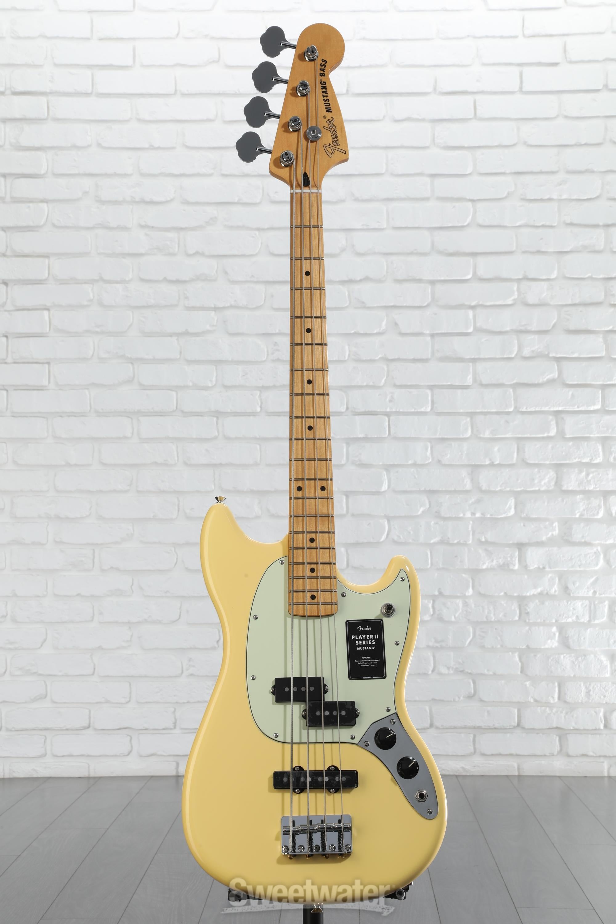 Fender Special Edition Mustang PJ Bass - Buttercream with