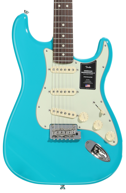 ギター American professional II stratocaster Fender American Professional II Stratocaster - Miami Blue