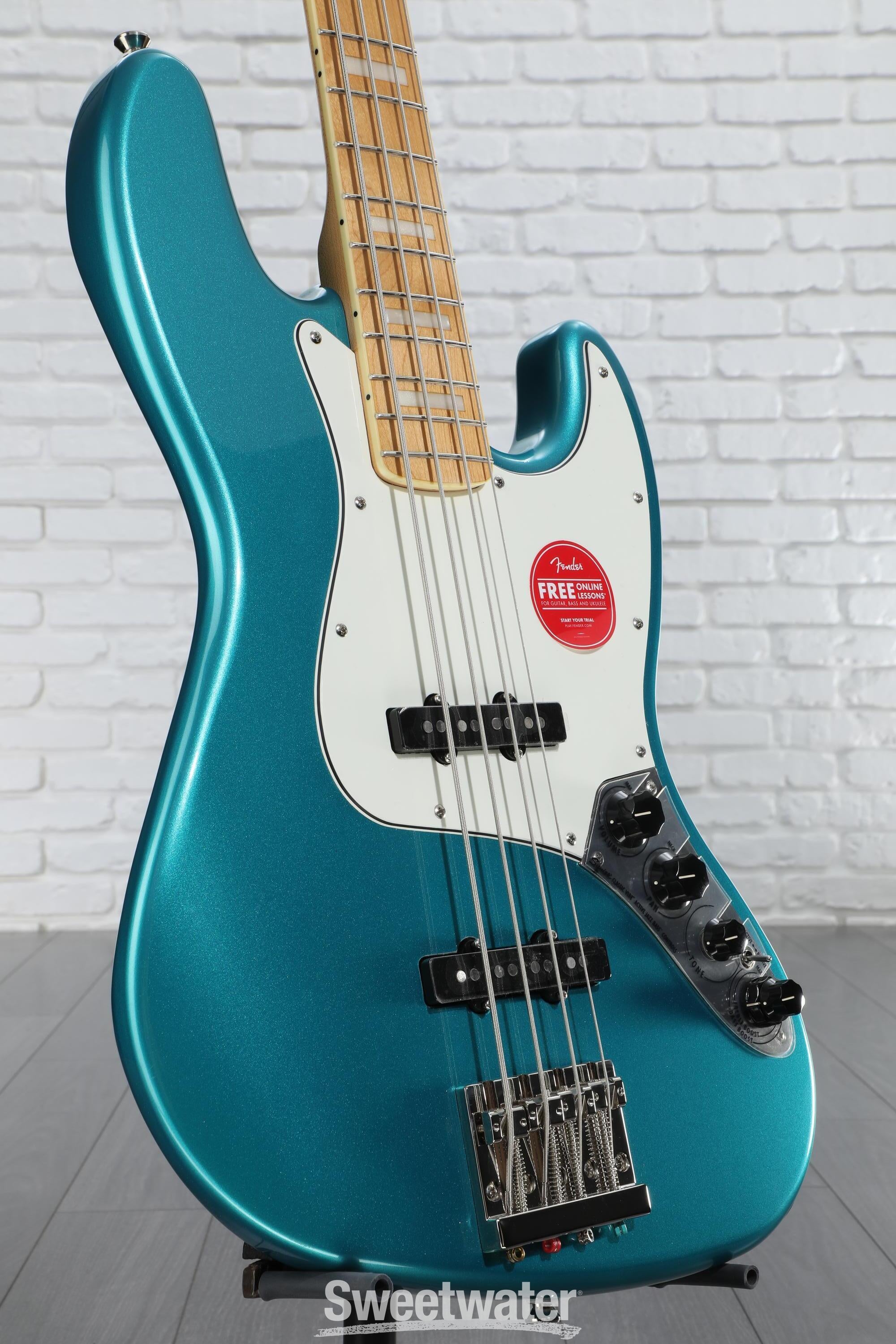 Squier Classic Vibe ’70s Jazz Bass Squier Classic Vibe '70s Jazz Bass Maple Fingerboard Black