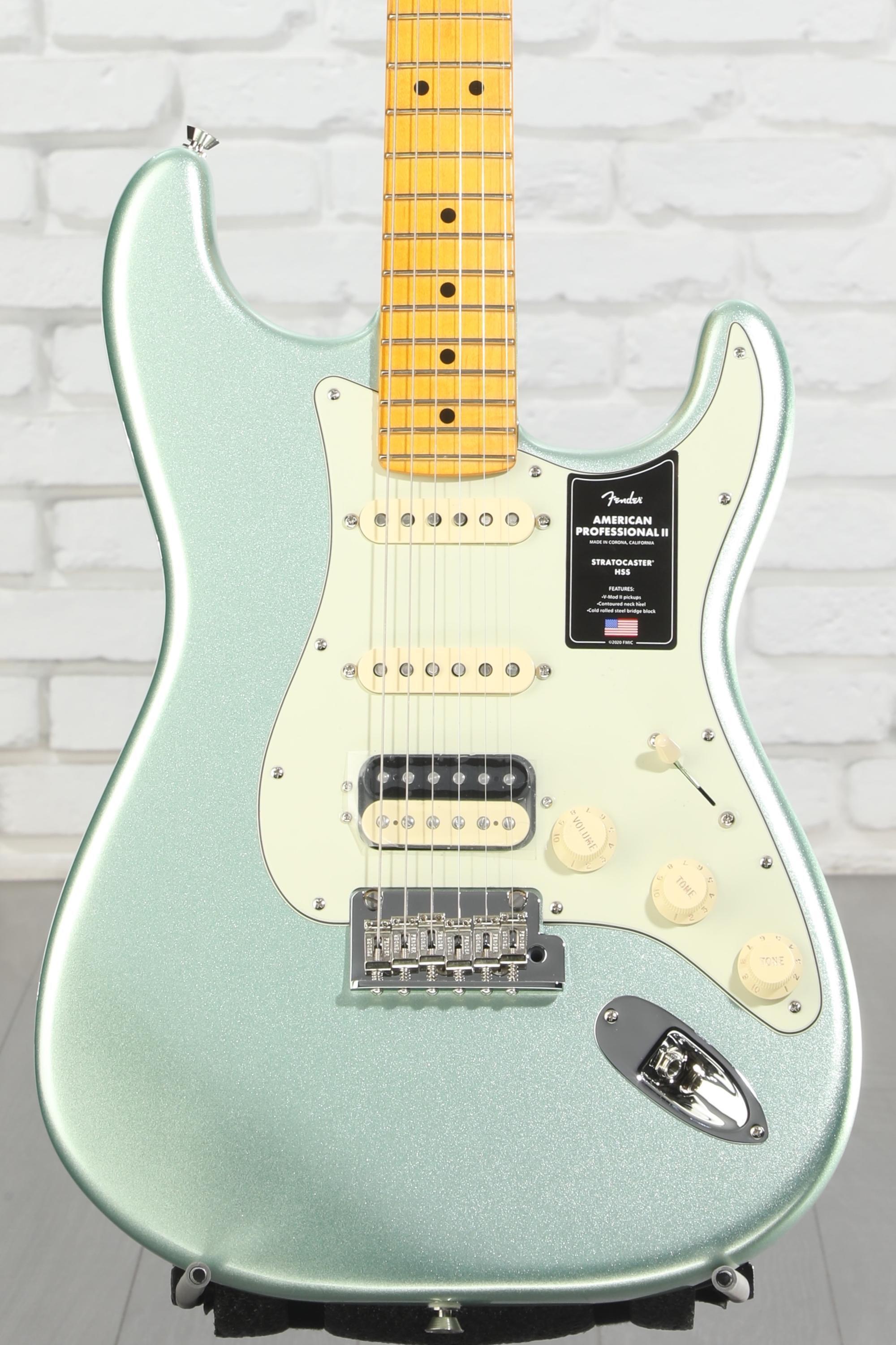 Fender American Professional II Stratocaster HSS - Mystic Surf