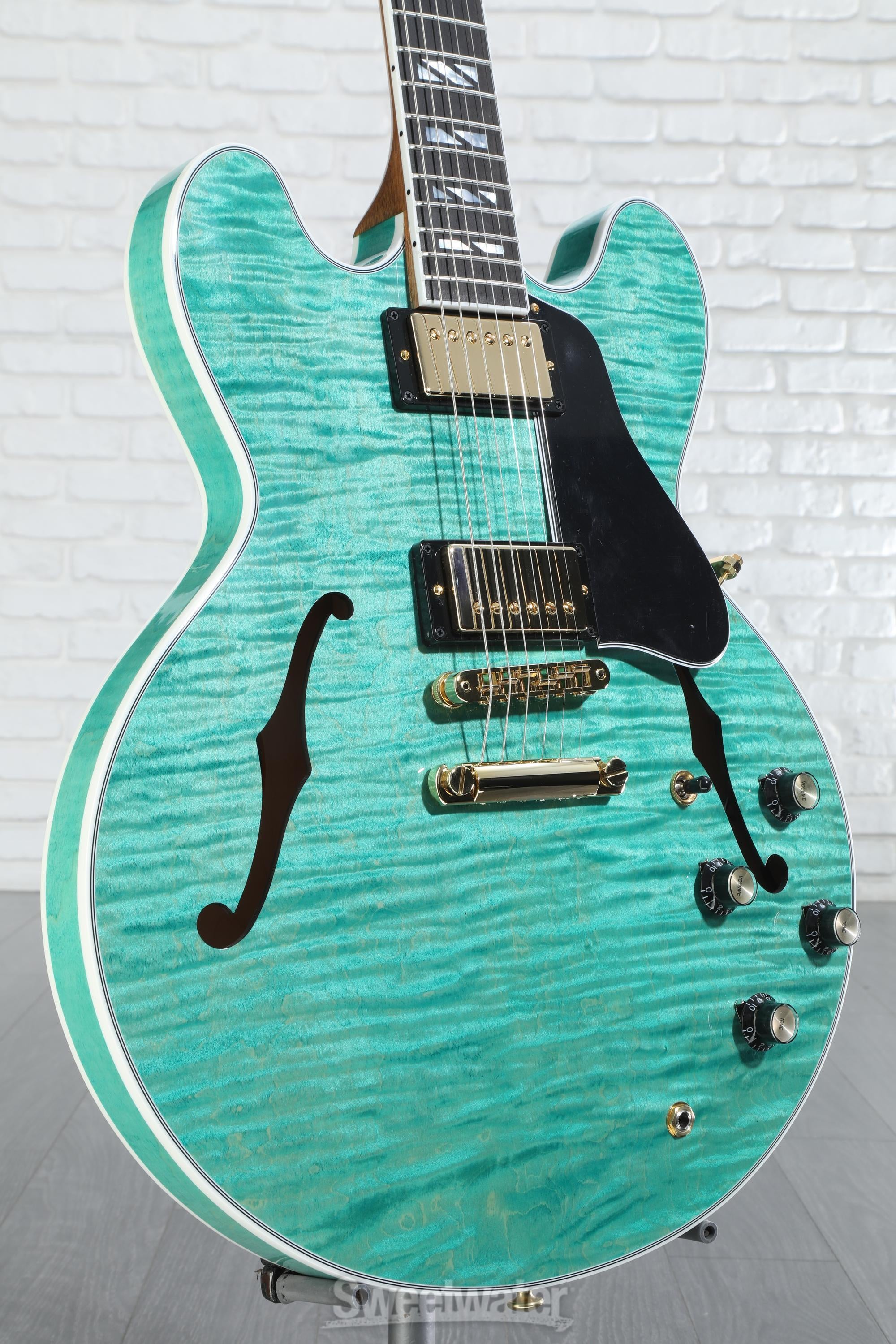 Photo of Gibson ES Supreme Semi-hollowbody Electric Guitar - Seafoam Green