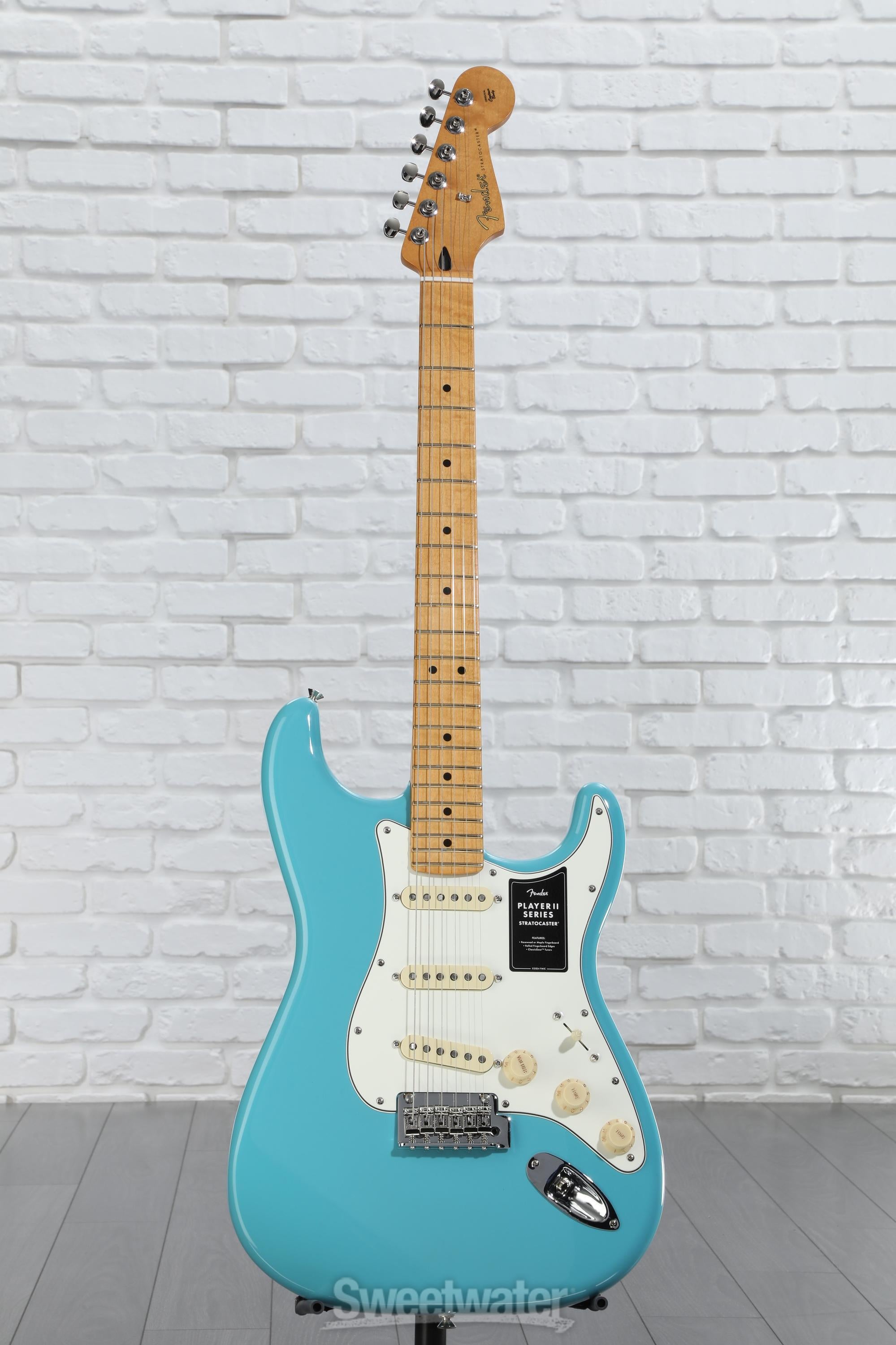 Fender Player II Stratocaster Electric Guitar - Aquatone