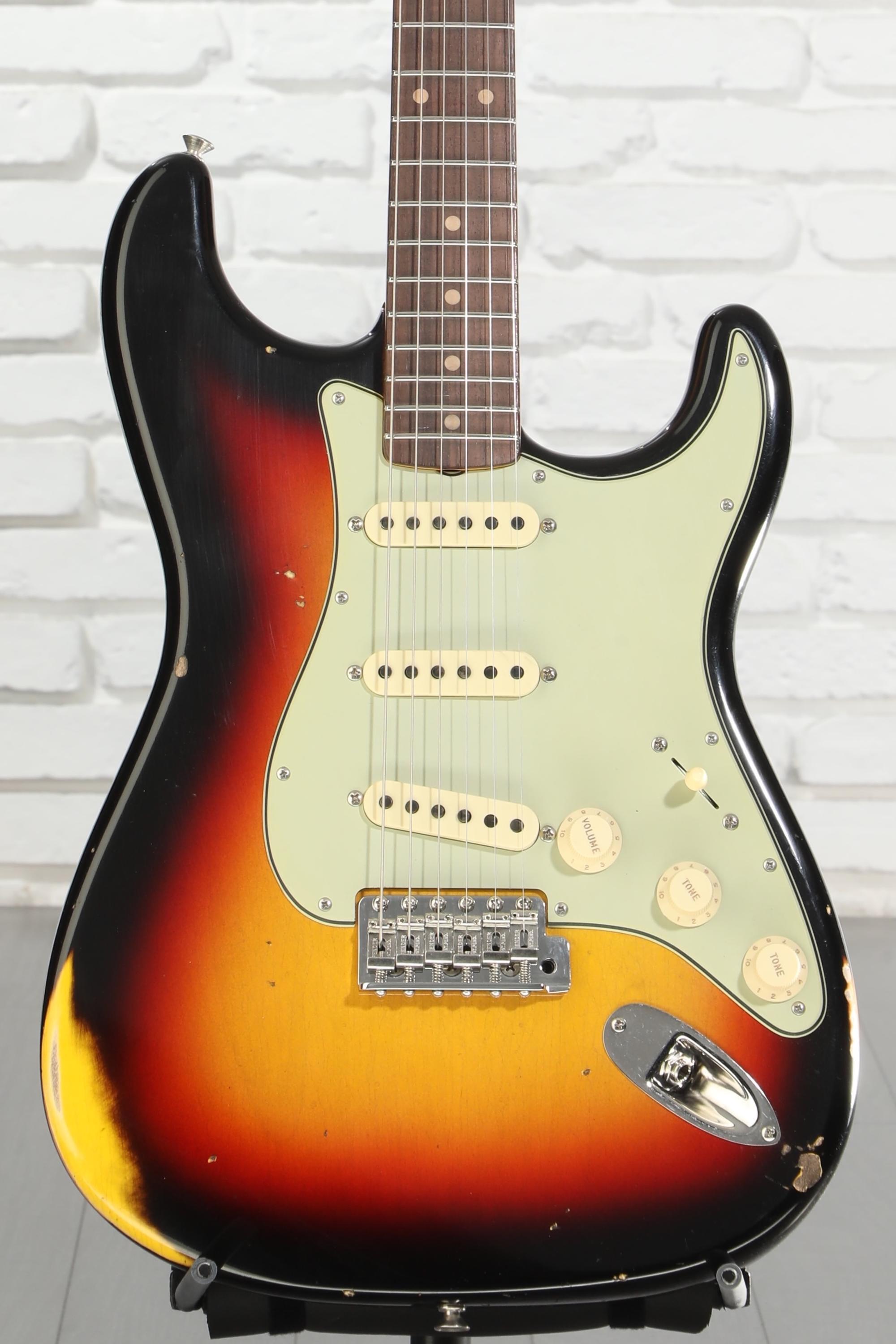 Fender Custom Shop Late-1962 Stratocaster Relic Electric Guitar