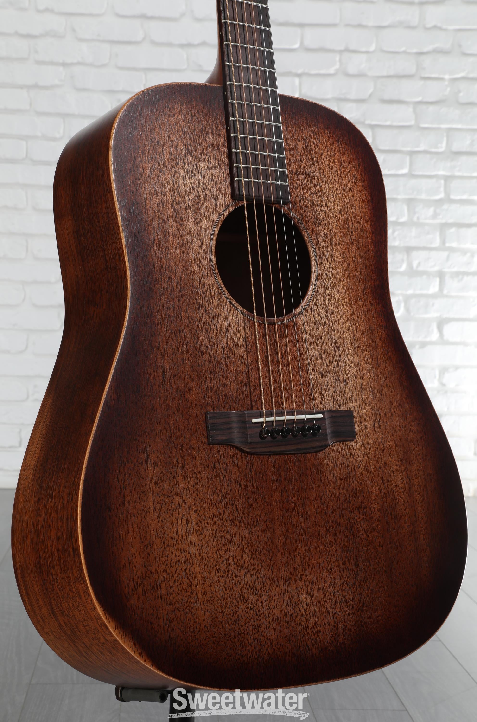 Martin D-15M StreetMaster 　ギグバッグ付 Amazon.com: Martin Guitar D-15M StreetMaster with Gig Bag
