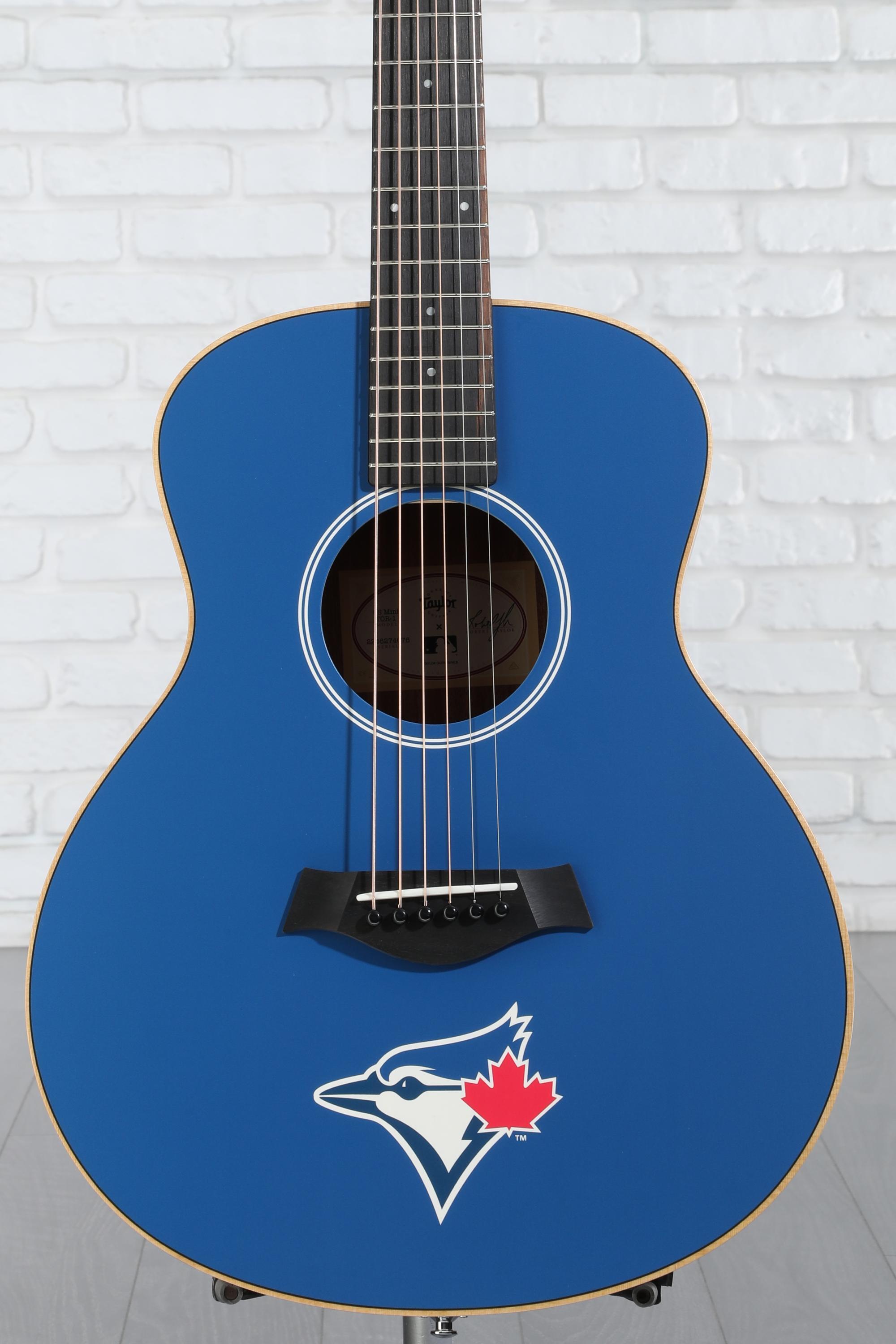 Mini Guitars: GS Mini Series | Taylor Guitars