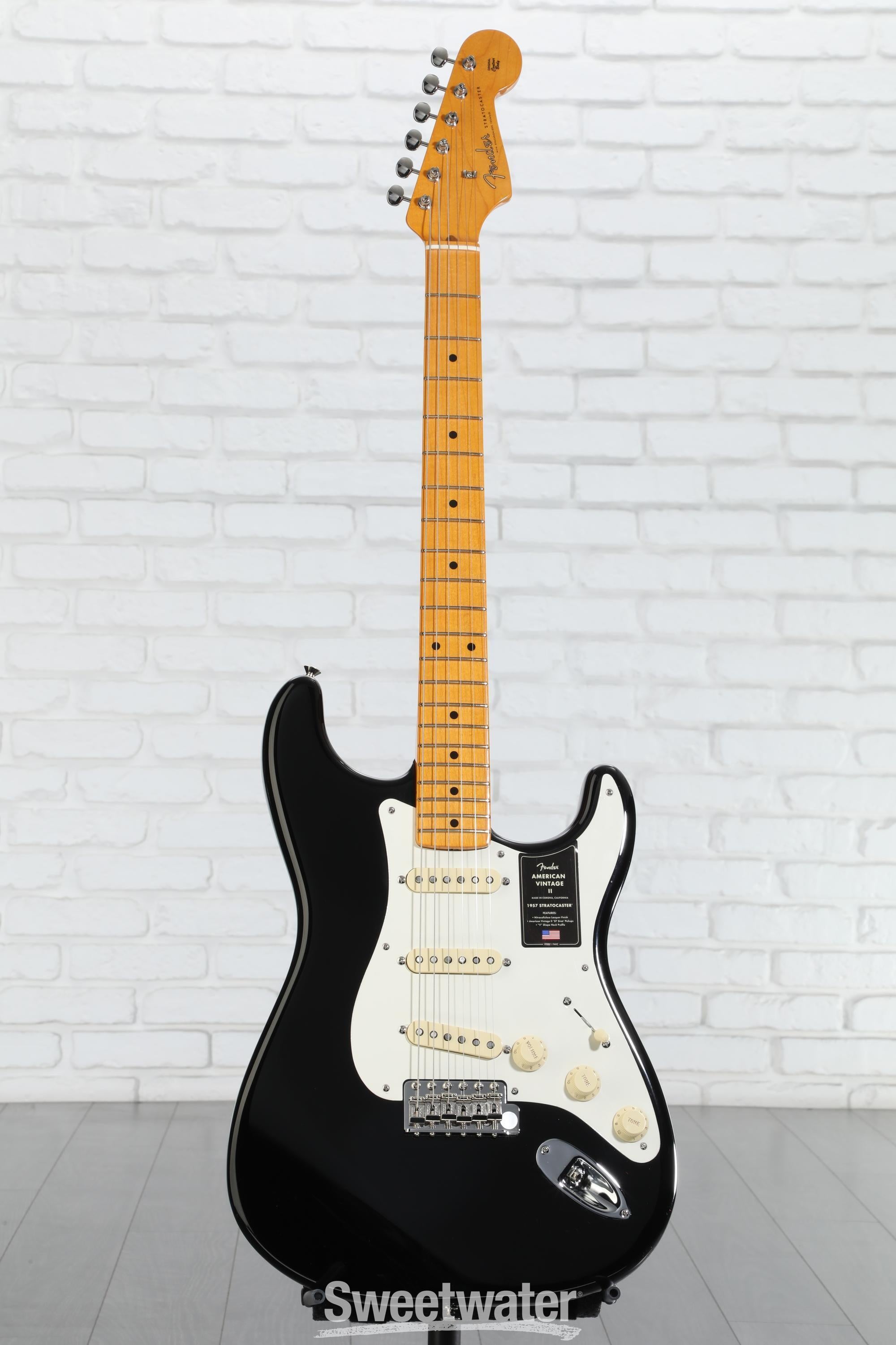 ギター Fender USA American Vintage Stratocaster Amazon.com: Fender American Vintage II 1961 Stratocaster - Fiesta