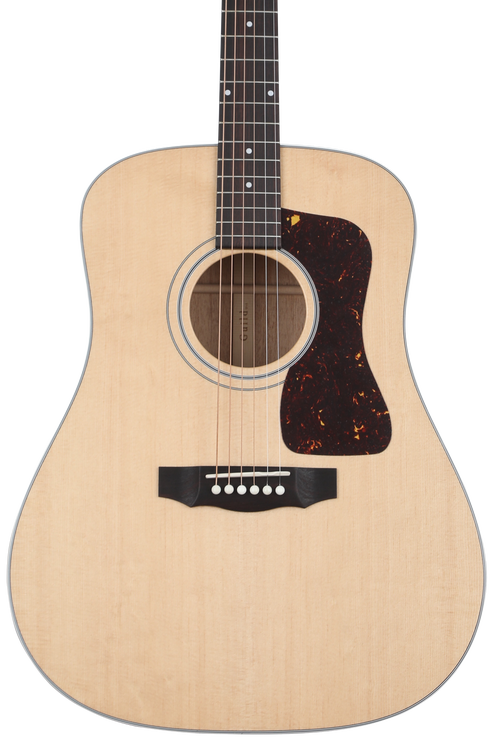 Guild D-40 Standard Dreadnought Acoustic Guitar - Natural