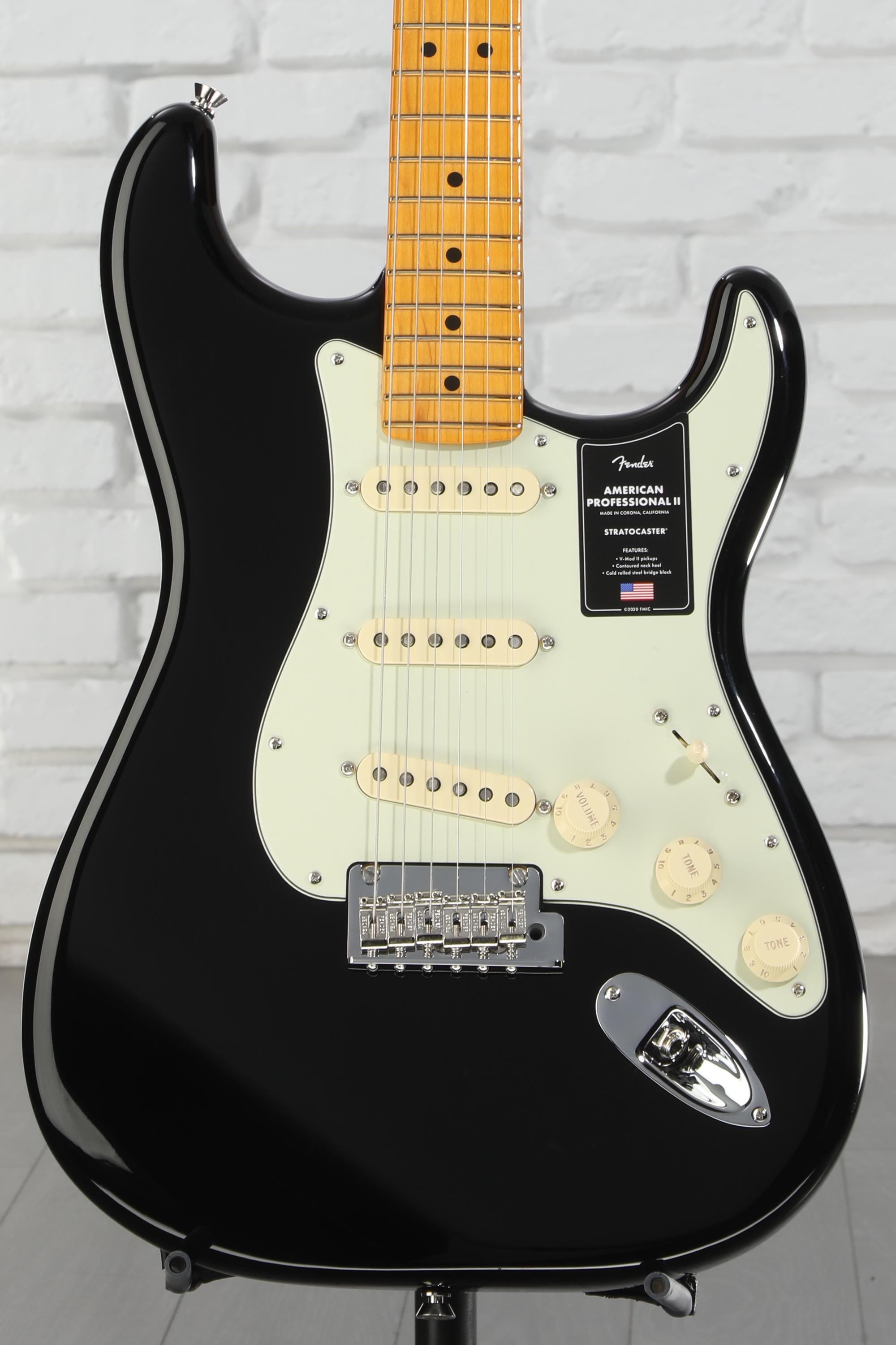 Fender American Professional II Stratocaster - Black with Maple