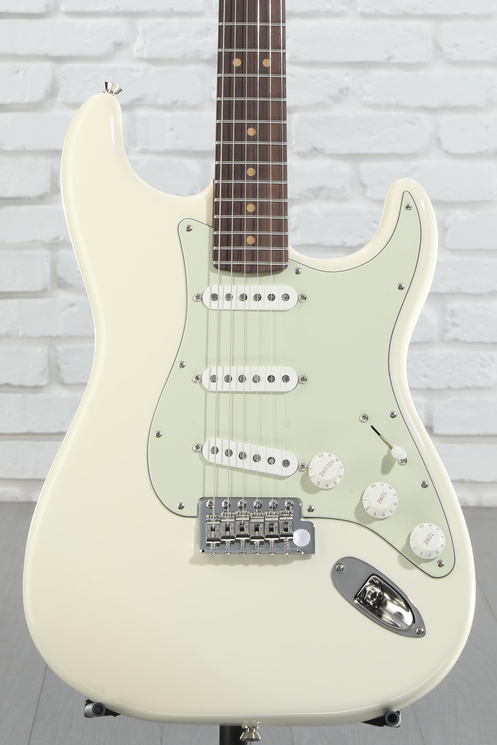 ギター Fender American professional ii strato Fender American Professional II Stratocaster Maple