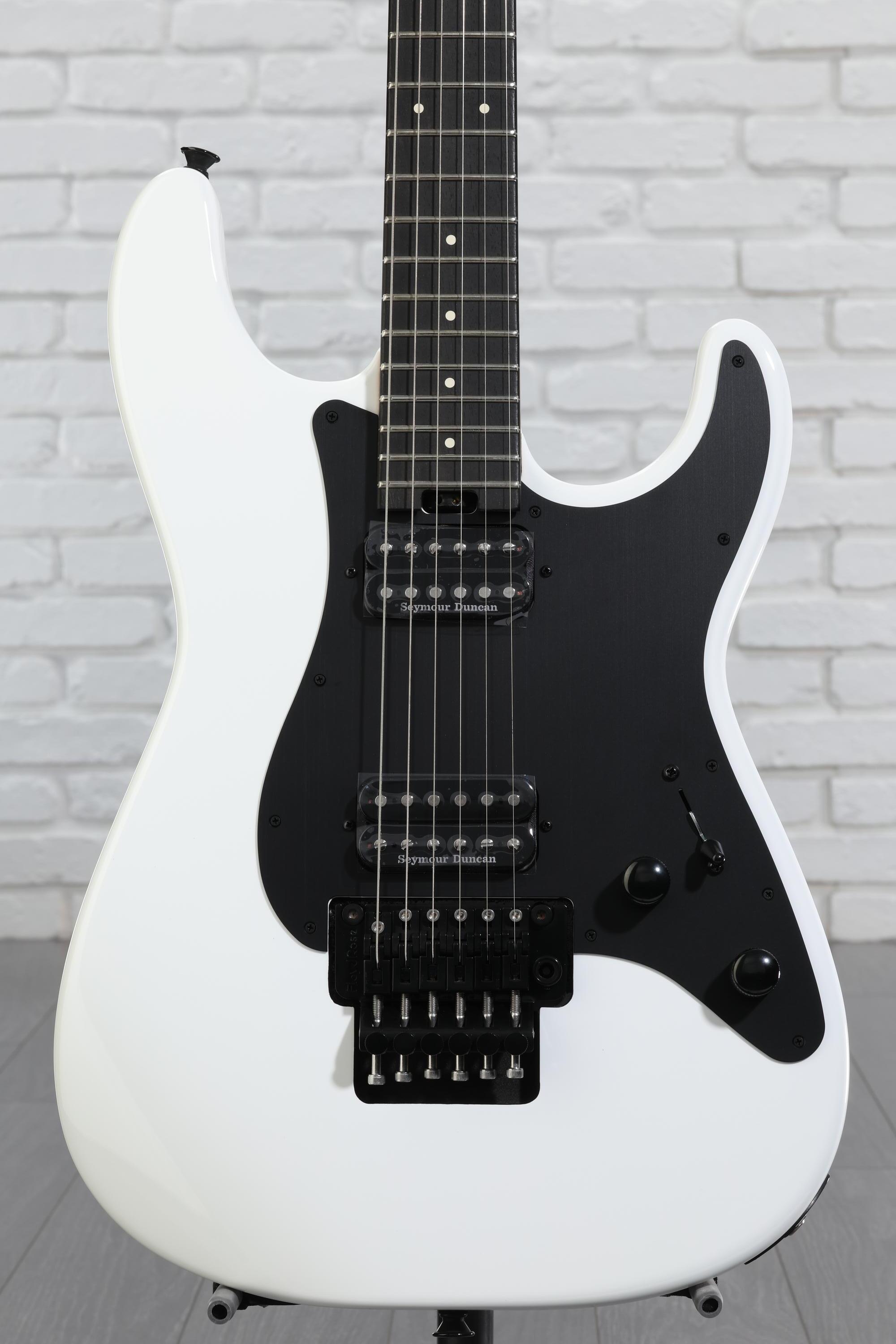 Charvel Pro-Mod Plus So-Cal Style 1 Electric Guitar - Snow