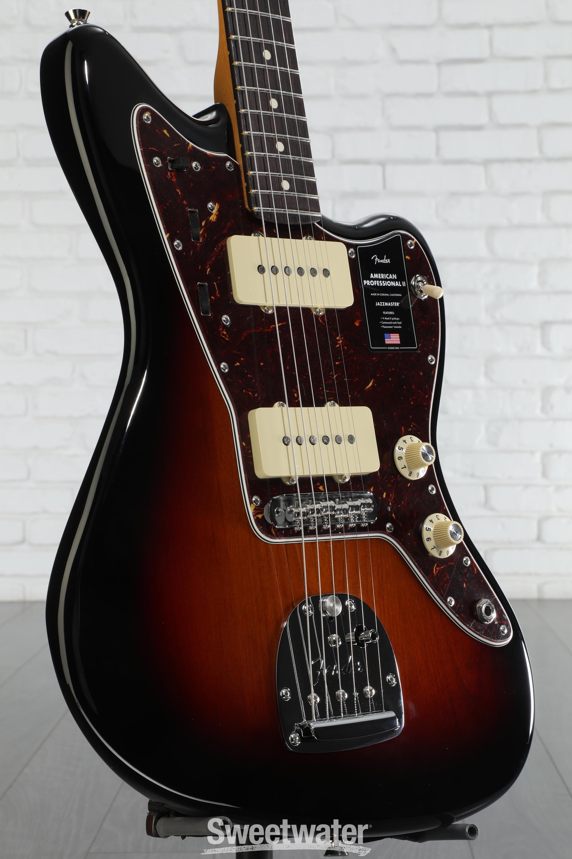 Fender American Professional II Jazzmaster - 3-color Sunburst with