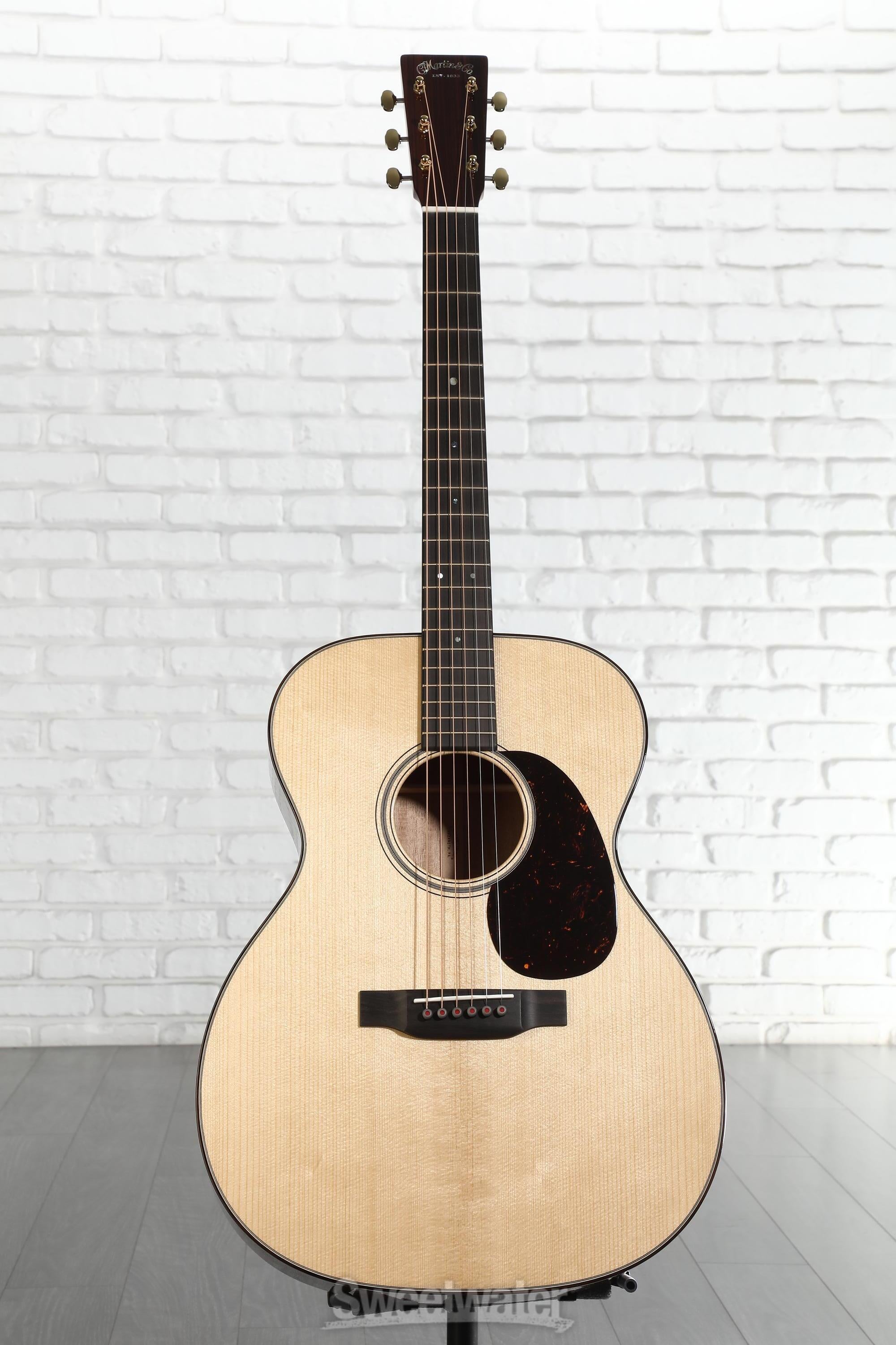 Martin 000-18 Modern Deluxe Acoustic Guitar - Natural | Sweetwater