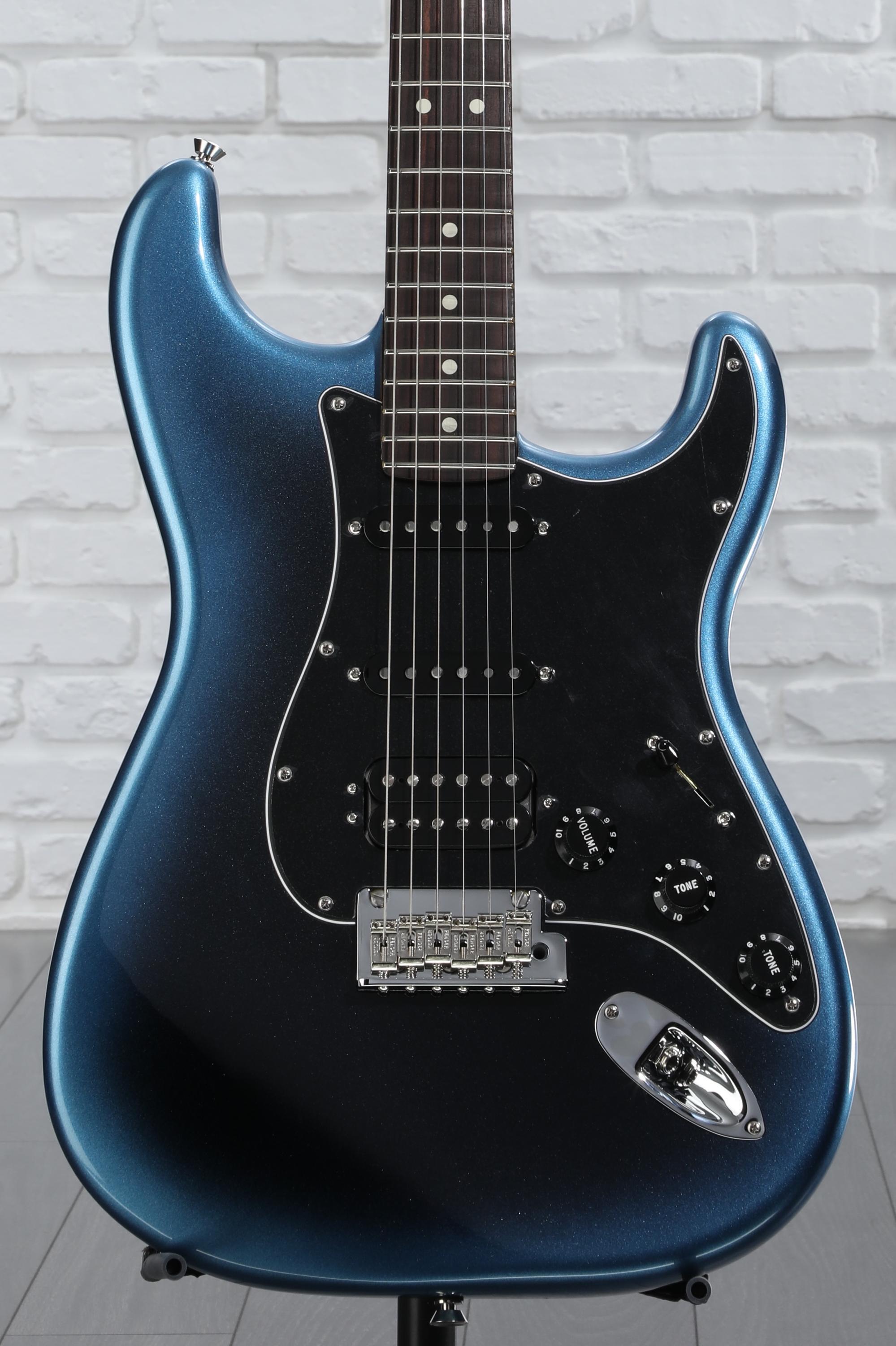 Fender USA アメリカン・プロフェッショナル II ストラト HSS Fender American Professional II Stratocaster HSS Rosewood