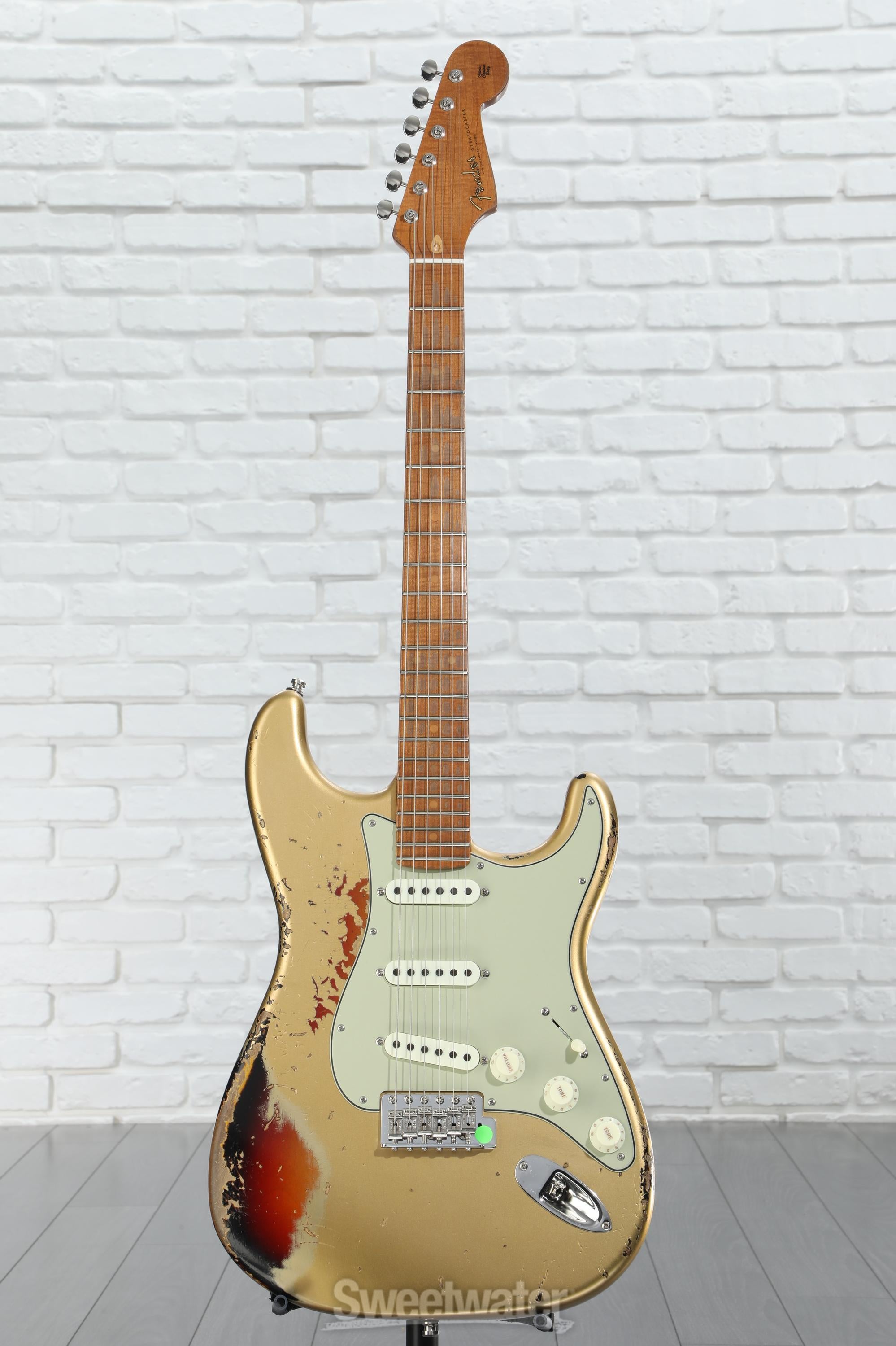 ギター Ultimate Relic 3 Sunburst Stratocaster Fender Custom Shop 1960s Stratocaster Ultimate Relic