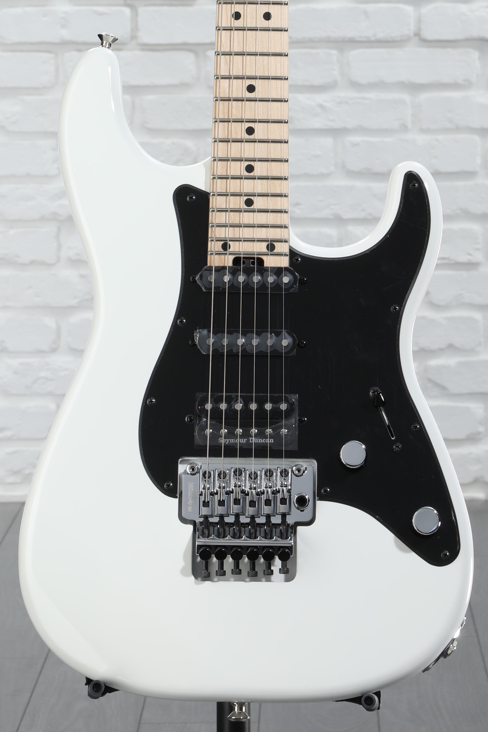Charvel Custom Shop USA Select So Cal Style 1 HSS Torred Red