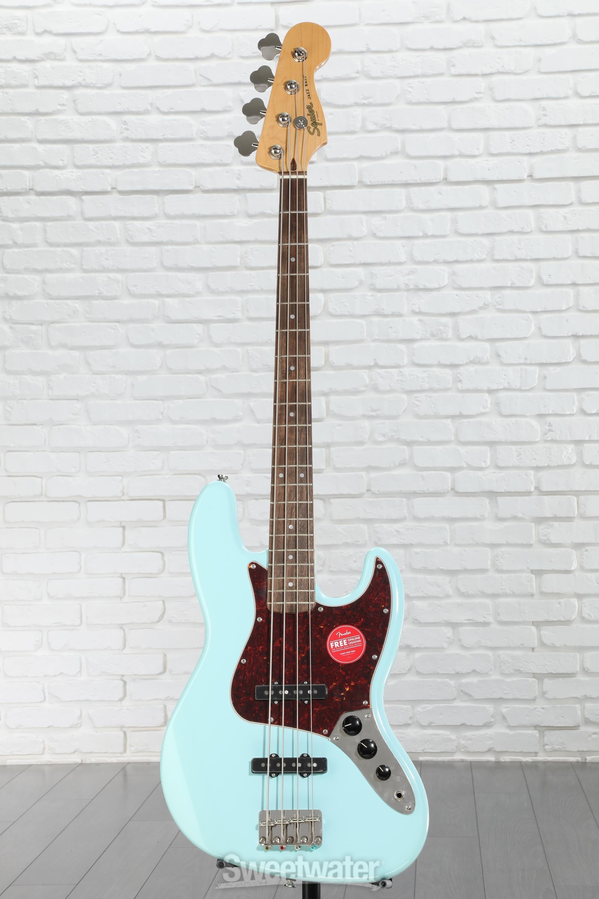 Squier Jazz Bass ClassicVibe 60’s Amazon.com: Squier Classic Vibe 60s Jazz Bass, 3-Color